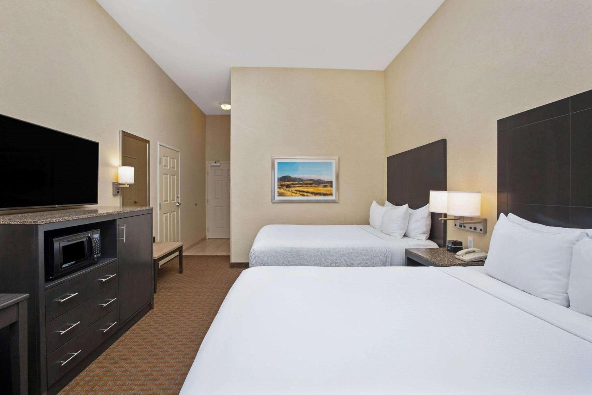 La Quinta by Wyndham Paso Robles photo 14