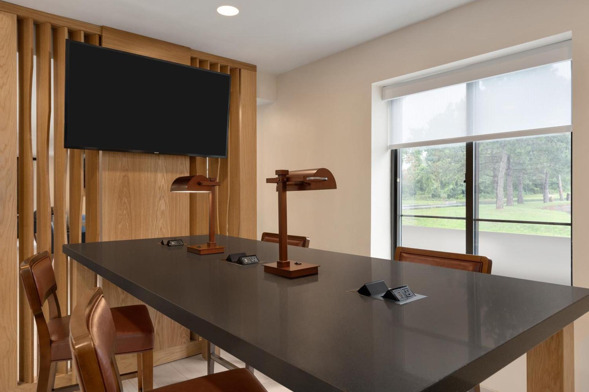 Holiday Inn Express Plattsburgh by IHG photo 15