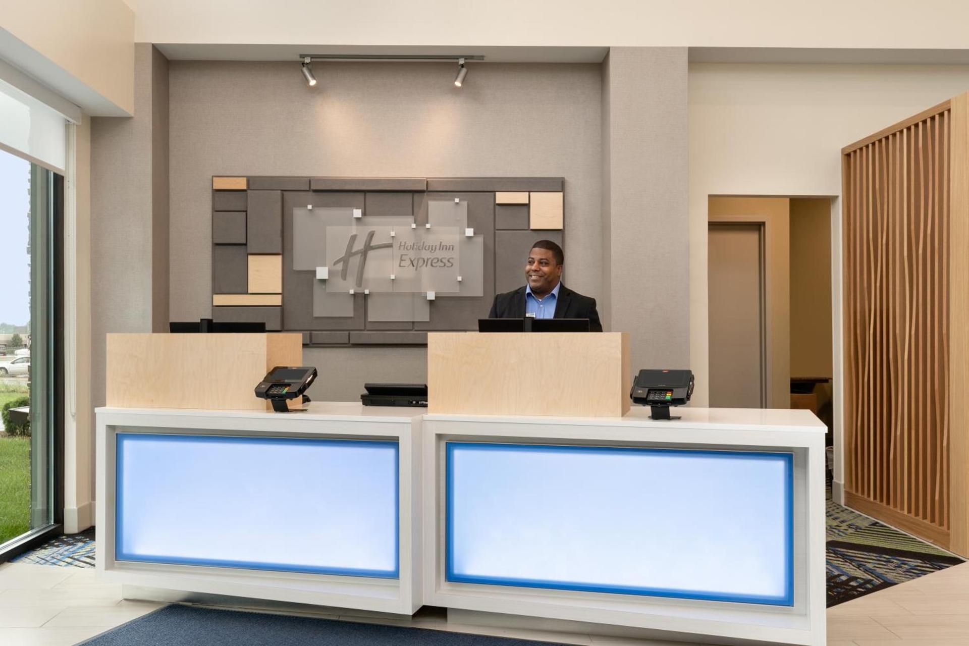 Holiday Inn Express Plattsburgh by IHG photo 12