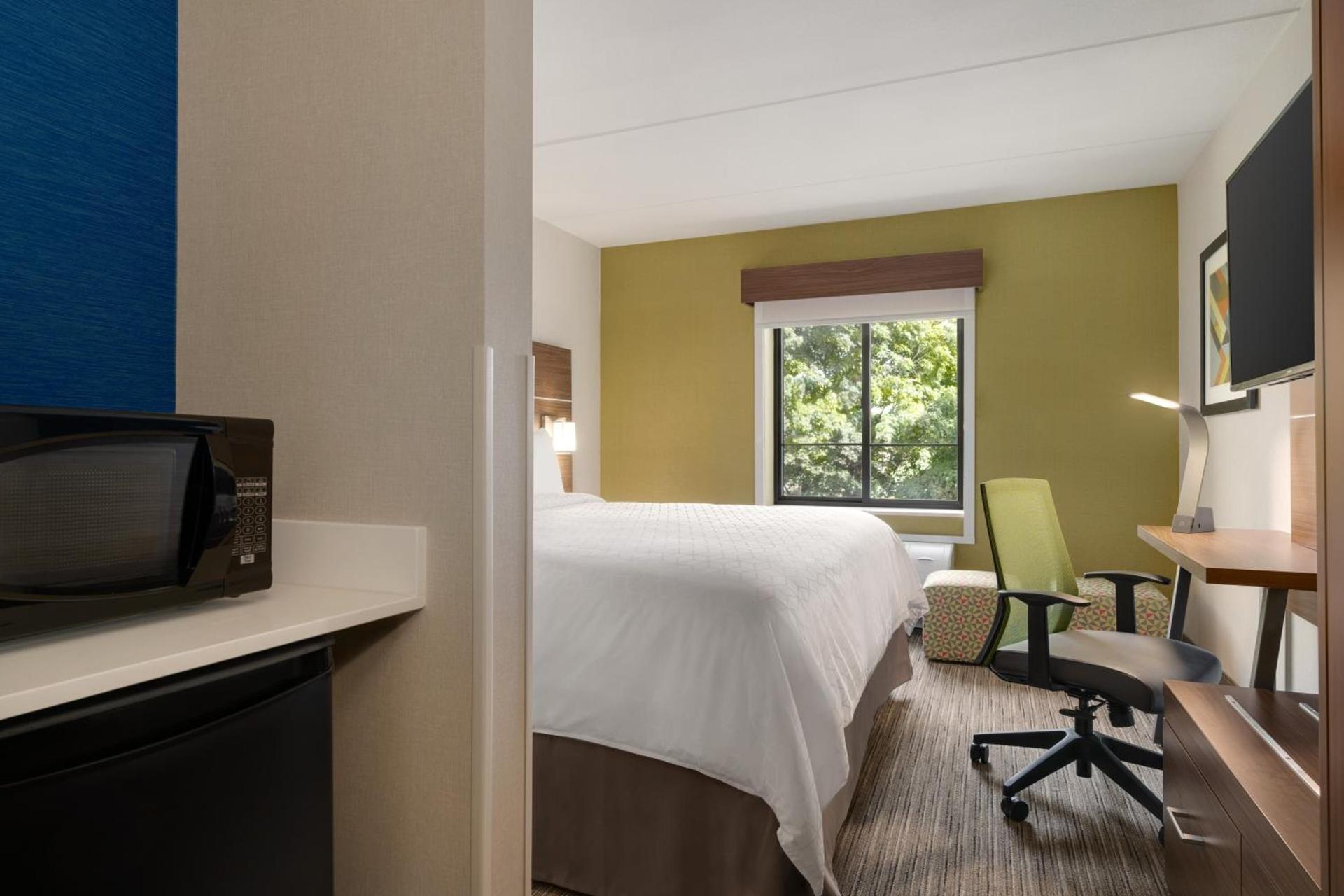 Holiday Inn Express Plattsburgh by IHG photo 25