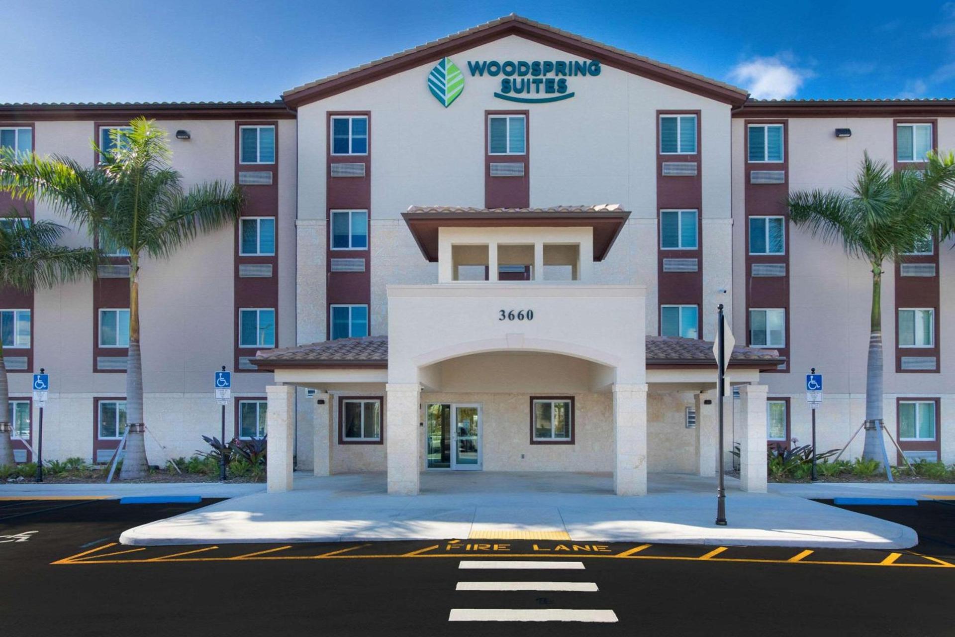 WoodSpring Suites Miramar photo 1