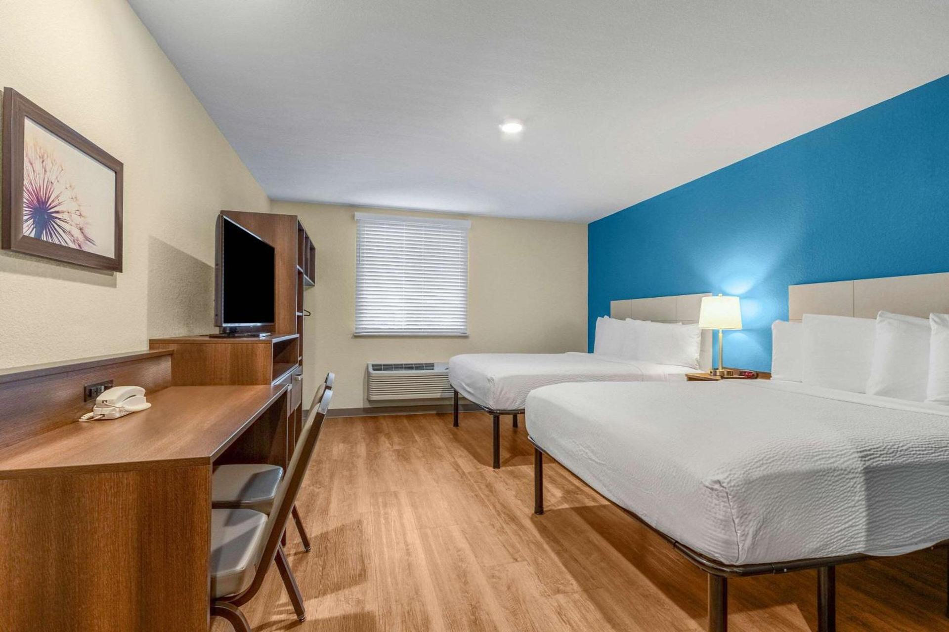 WoodSpring Suites Miramar photo 19