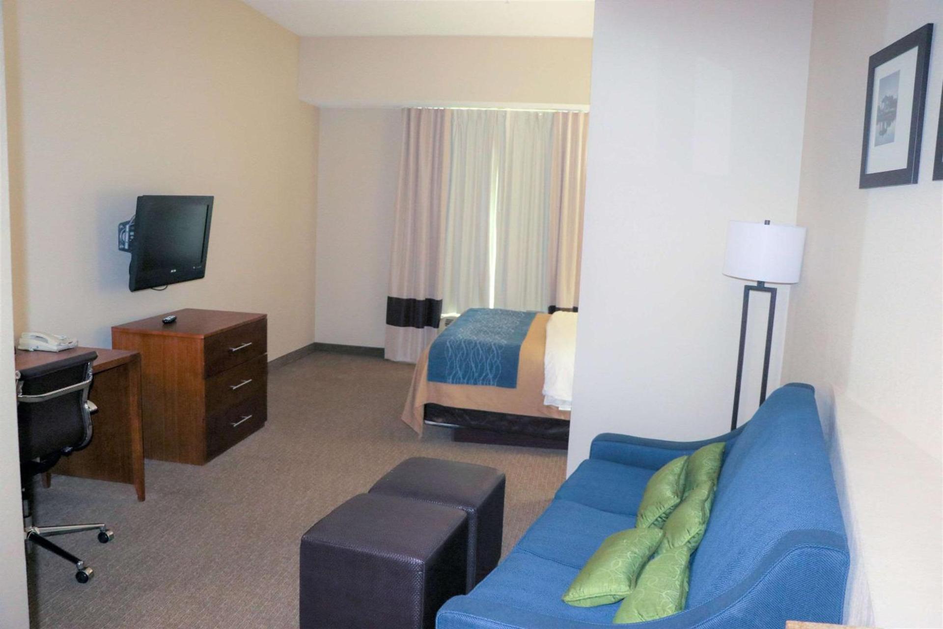 Comfort Inn & Suites Sikeston I-55 photo 28