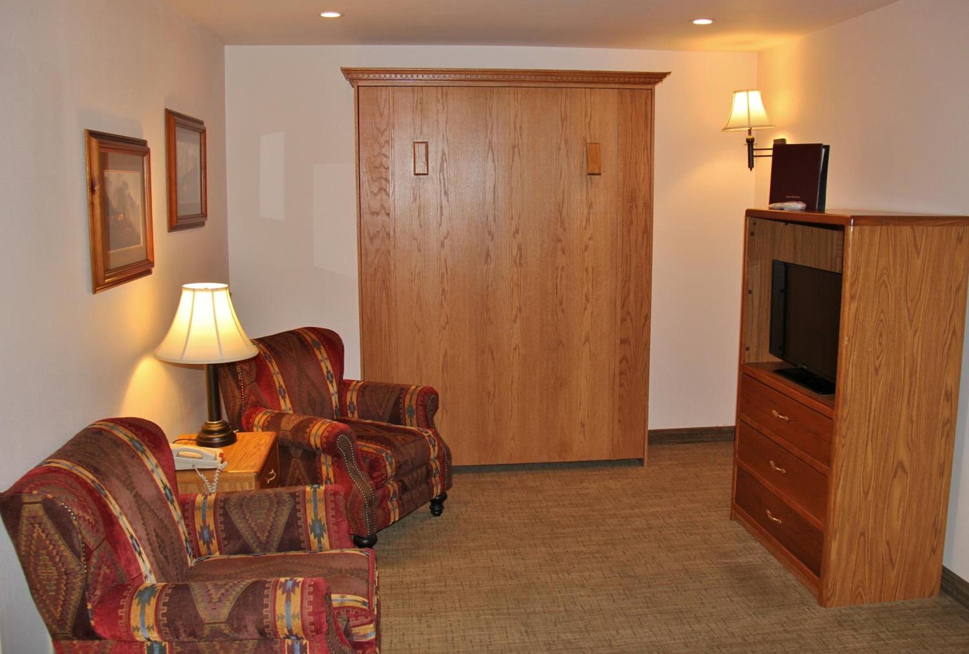 Homestead Inn and Suites photo 35