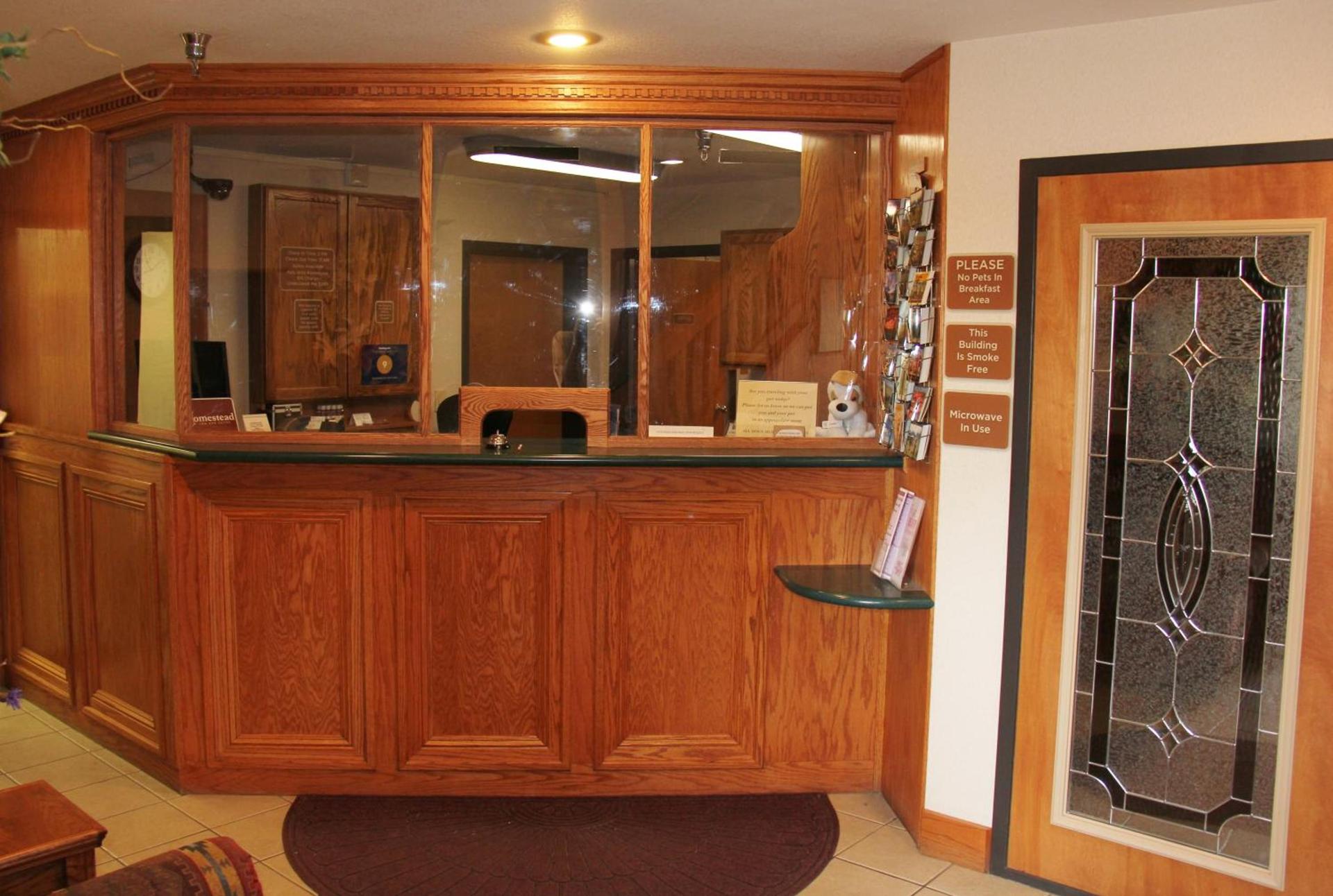 Homestead Inn and Suites photo 2