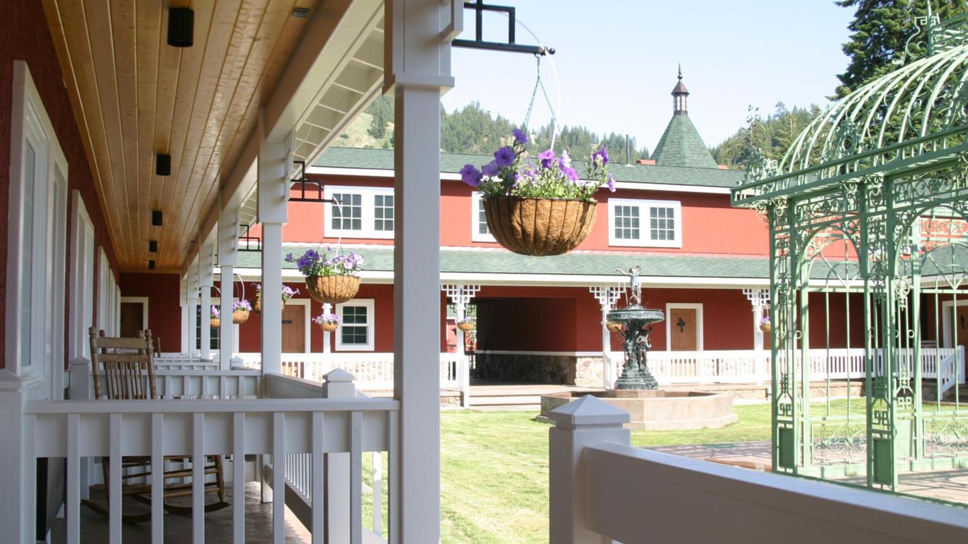 Beaver Valley Lodge photo 13