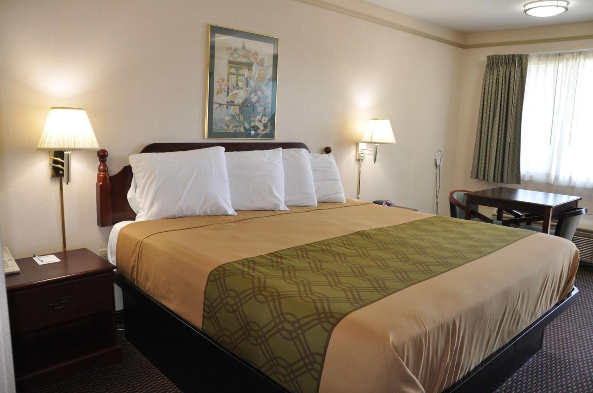 SureStay Hotel by Best Western Castro Valley photo 7