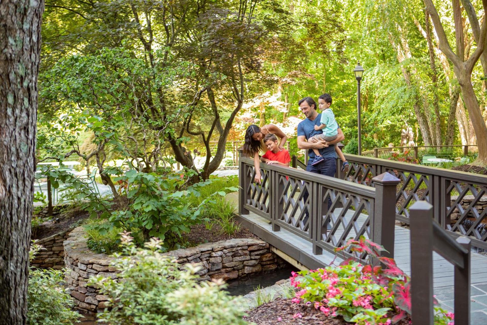 Crowne Plaza Atlanta Perimeter at Ravinia by IHG photo 80