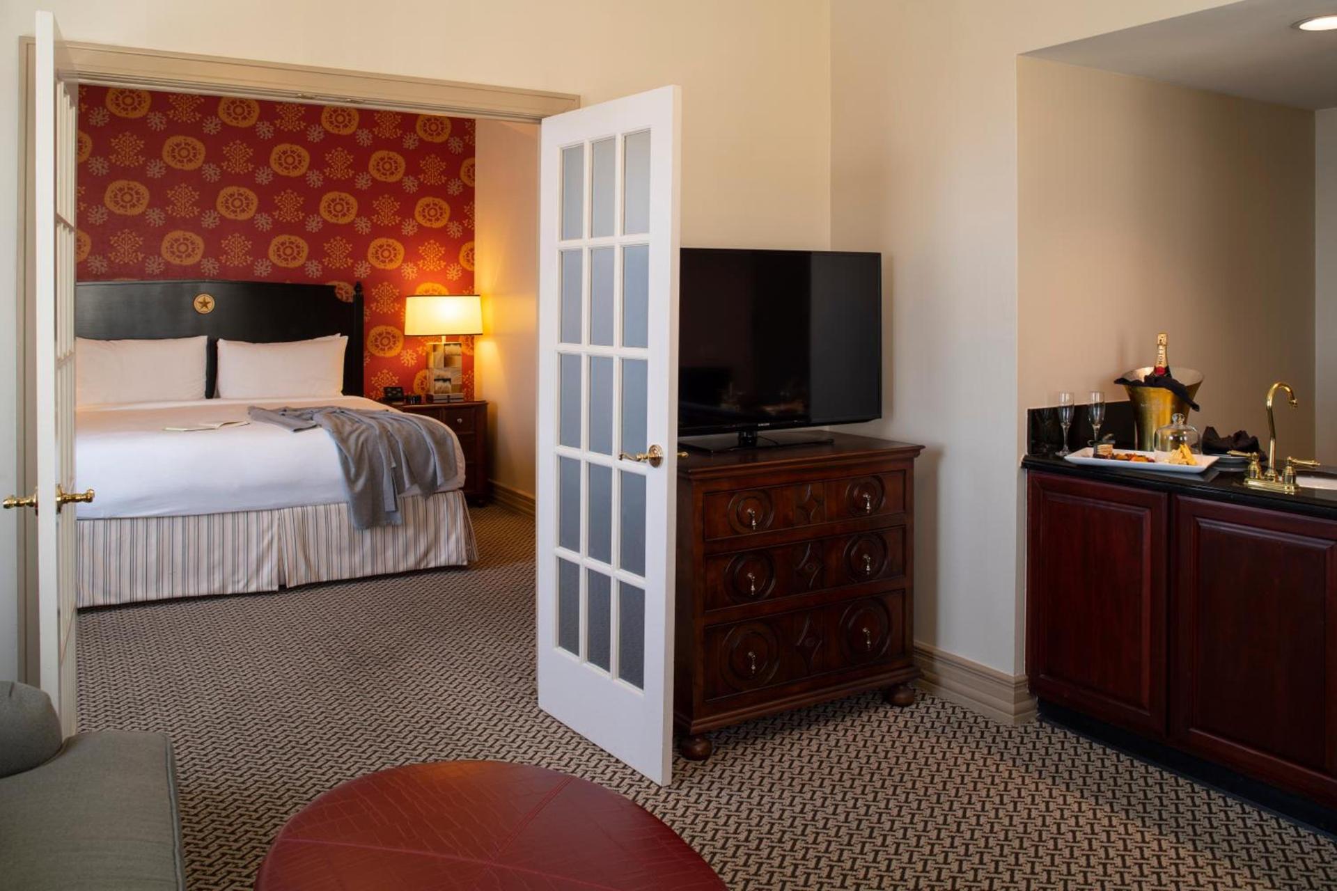 The Stephen F Austin Royal Sonesta Hotel photo 7