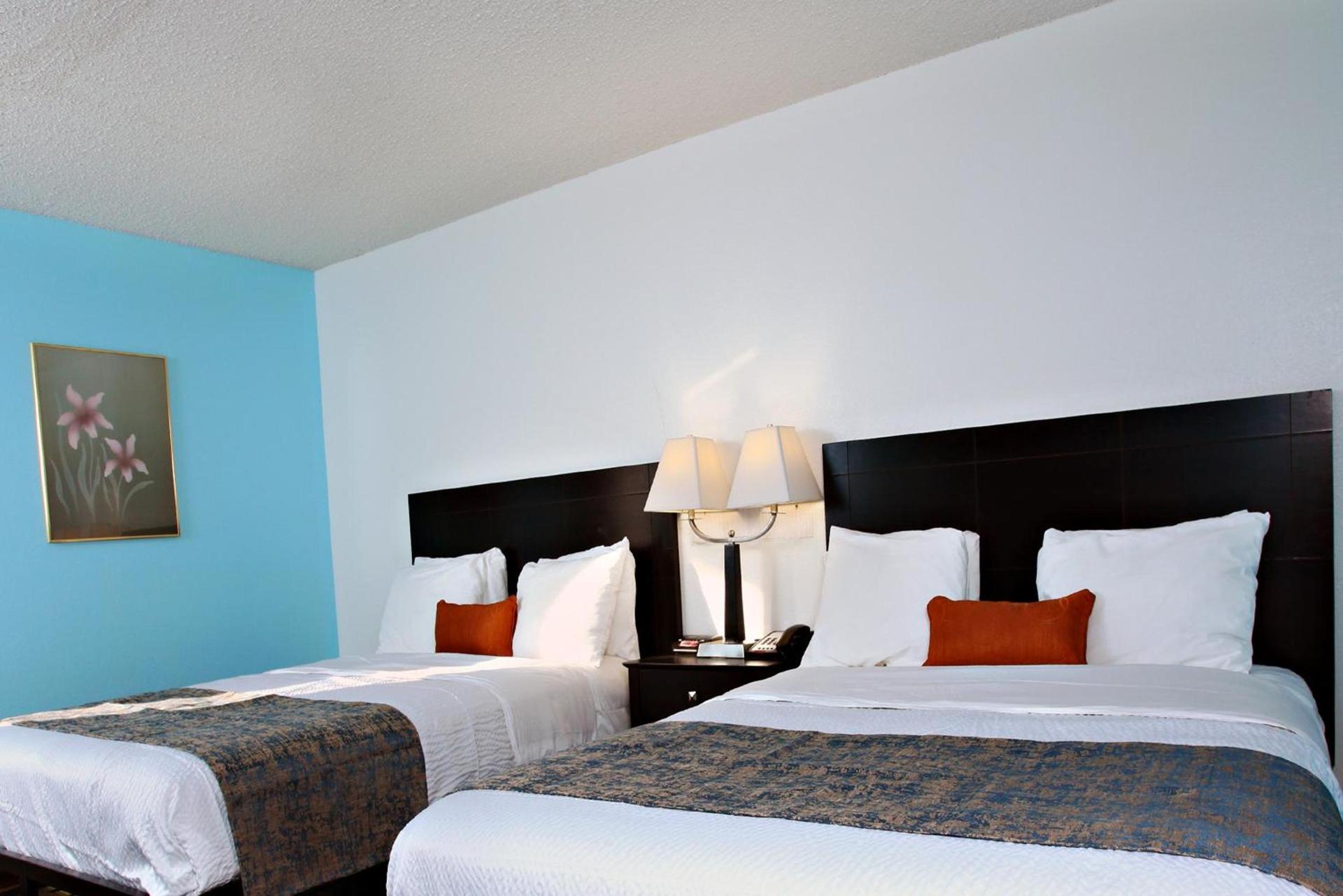Coratel Inn & Suites by Jasper Newton photo 9