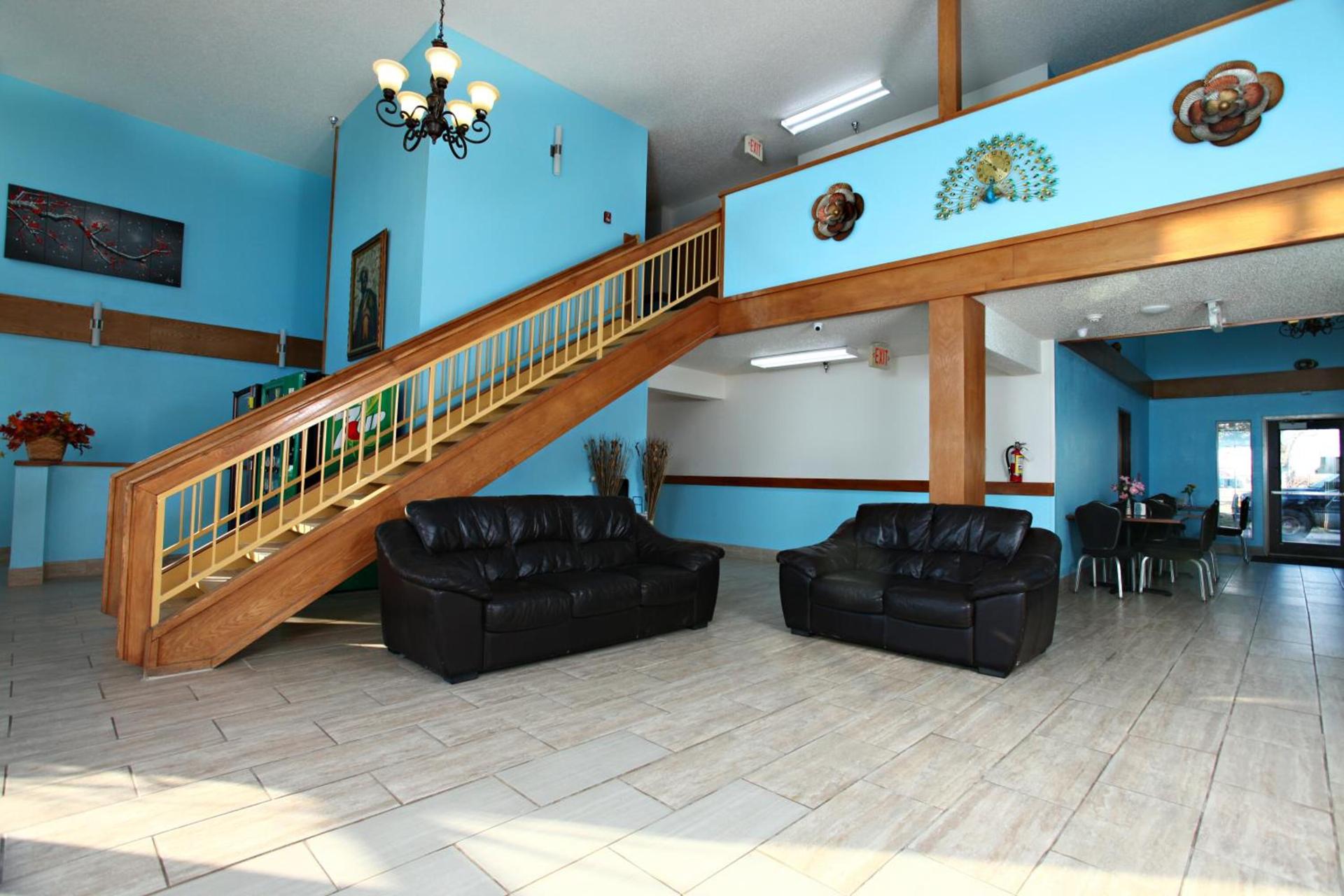 Coratel Inn & Suites by Jasper Newton photo 25