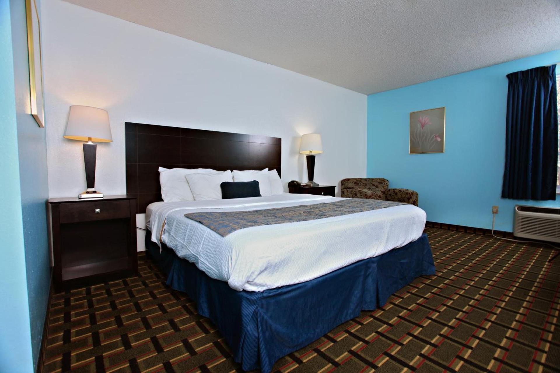 Coratel Inn & Suites by Jasper Newton photo 6