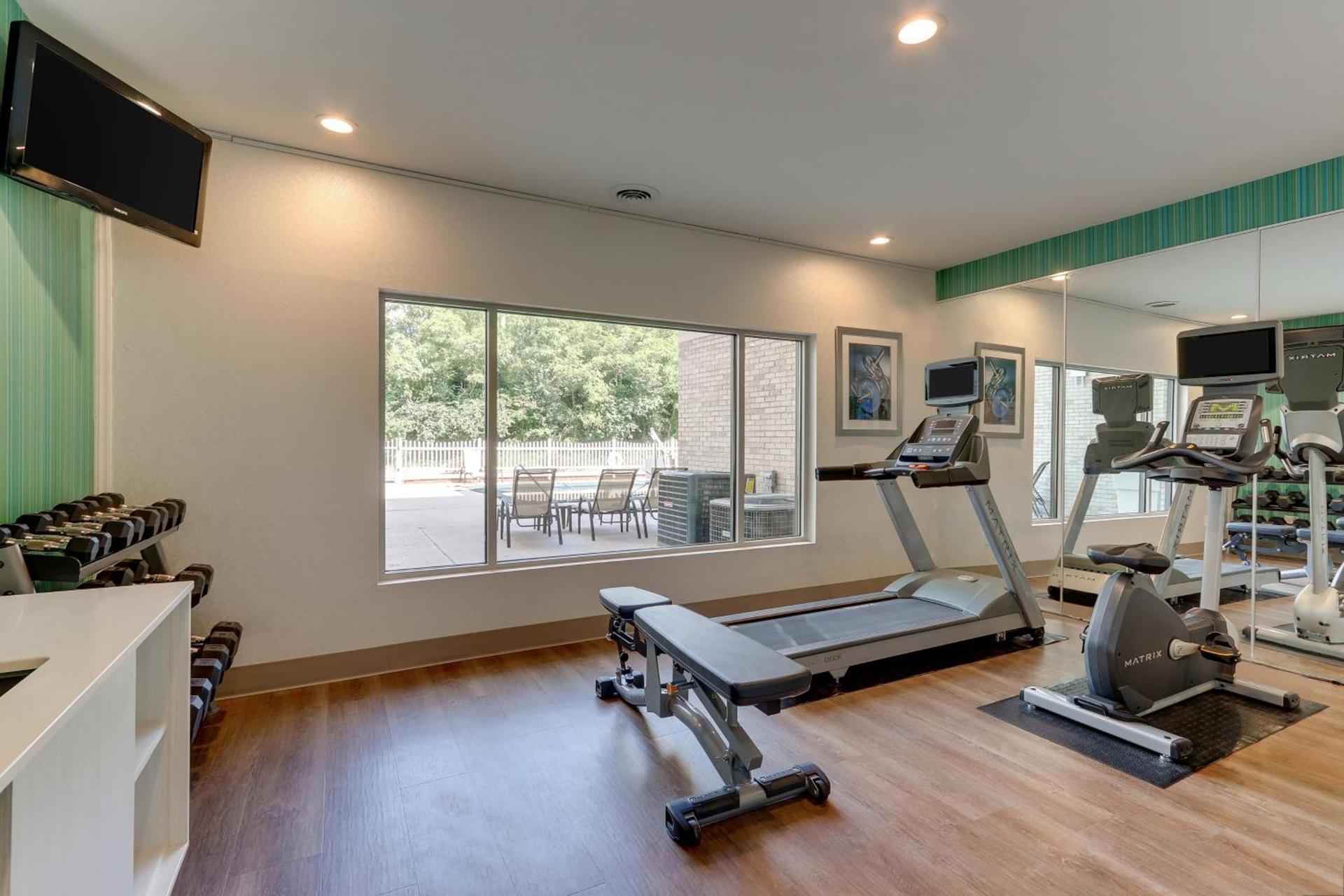 Holiday Inn Express Hotel & Suites Corbin by IHG photo 36