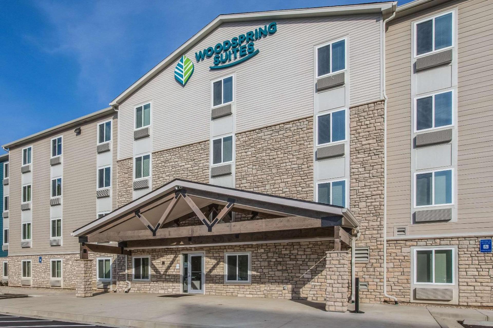 WoodSpring Suites Atlanta McDonough photo 2