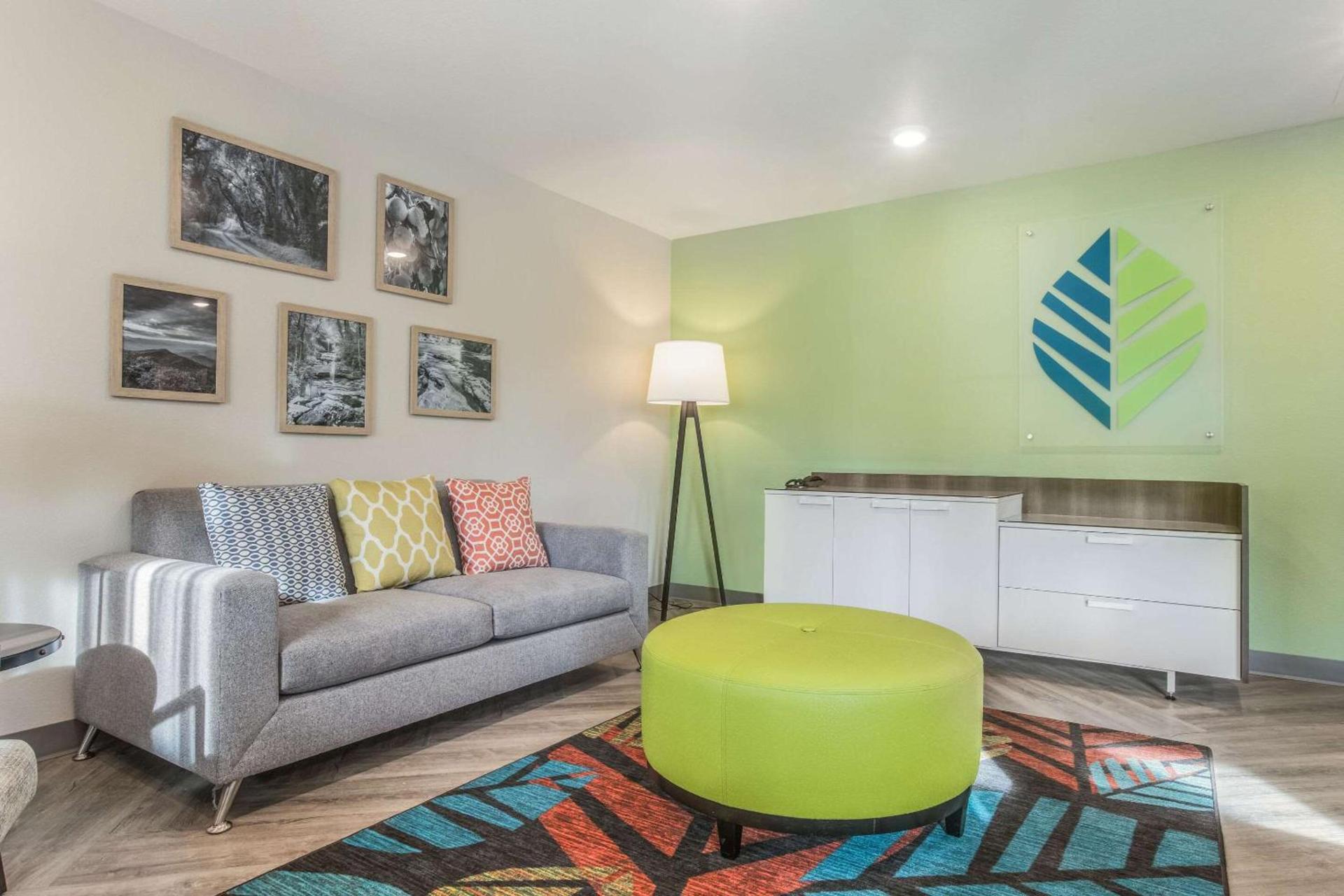 WoodSpring Suites Atlanta McDonough photo 7