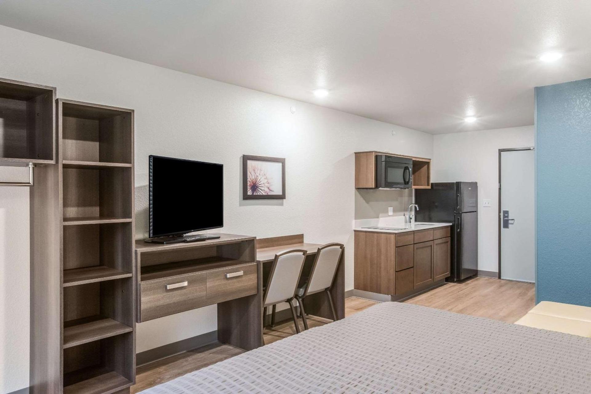 WoodSpring Suites Atlanta McDonough photo 20