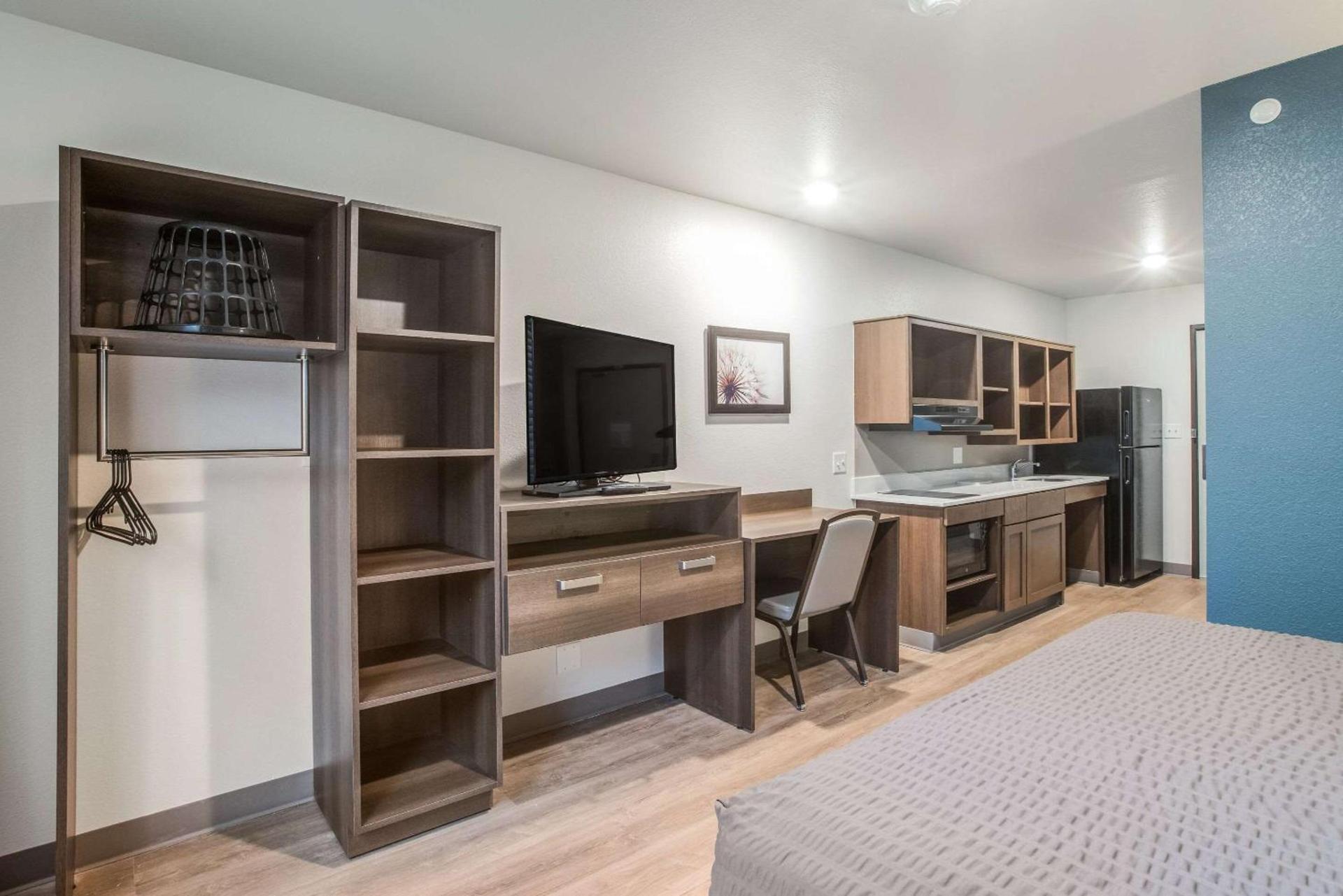 WoodSpring Suites Atlanta McDonough photo 24