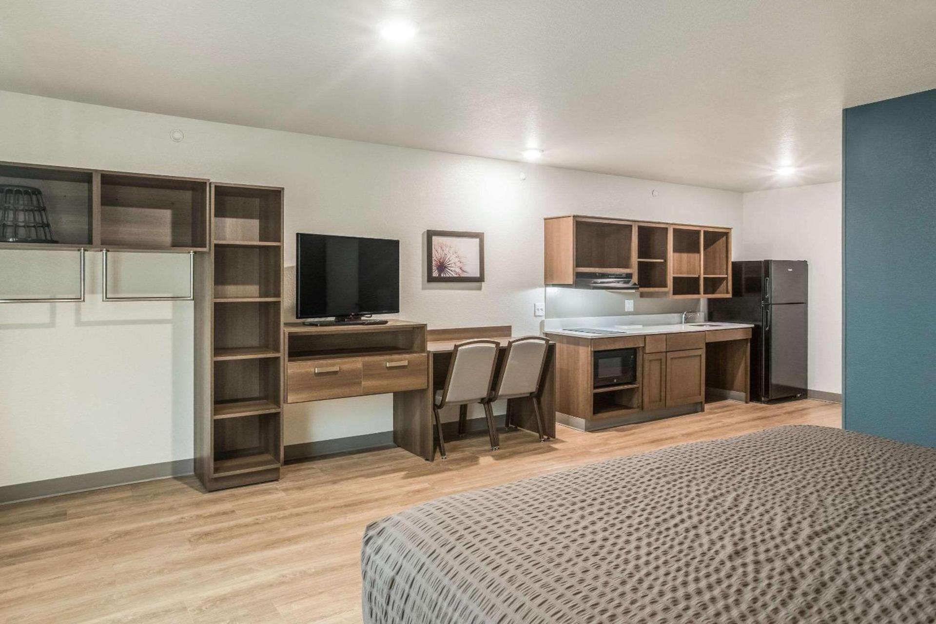WoodSpring Suites Atlanta McDonough photo 27