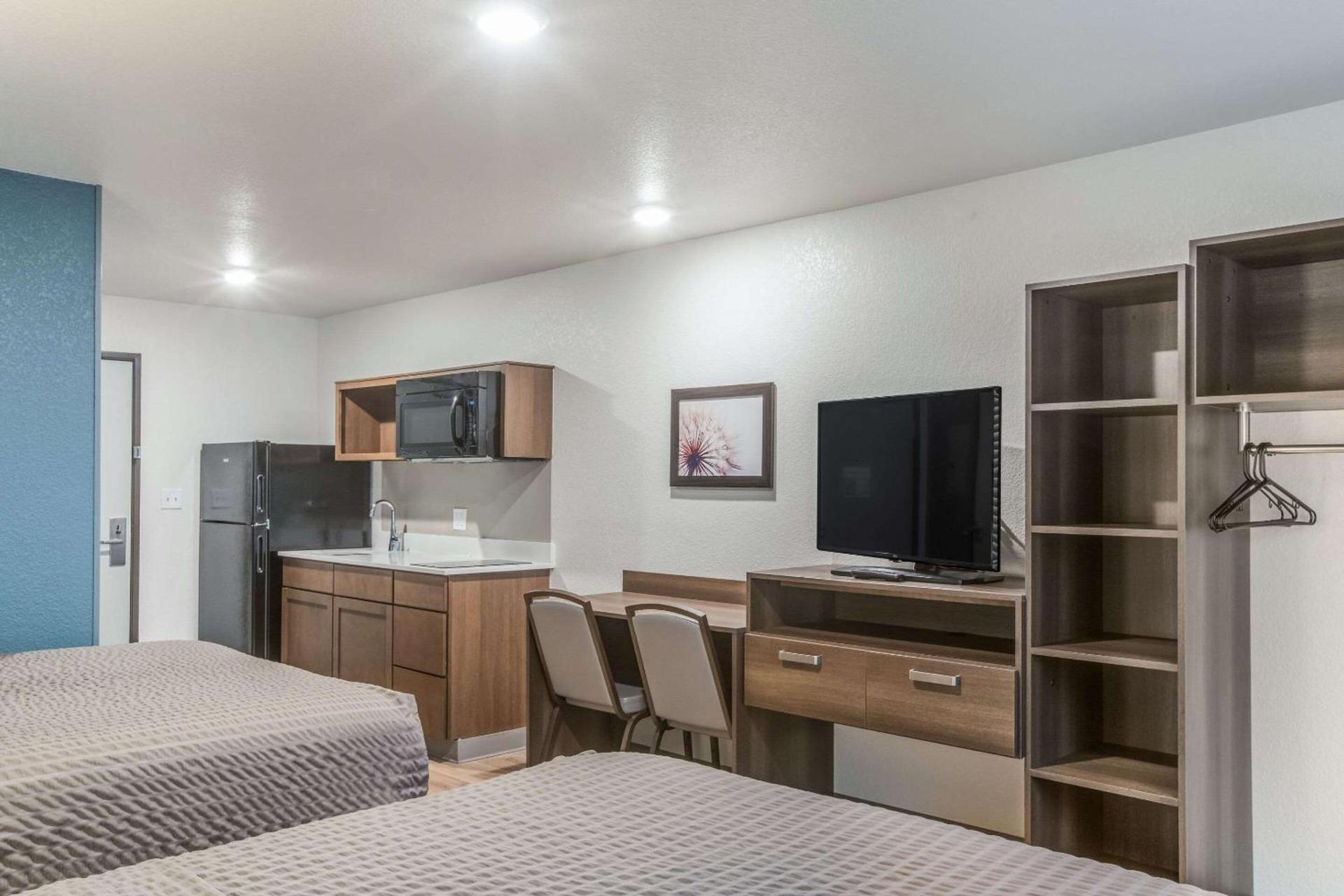 WoodSpring Suites Atlanta McDonough photo 33