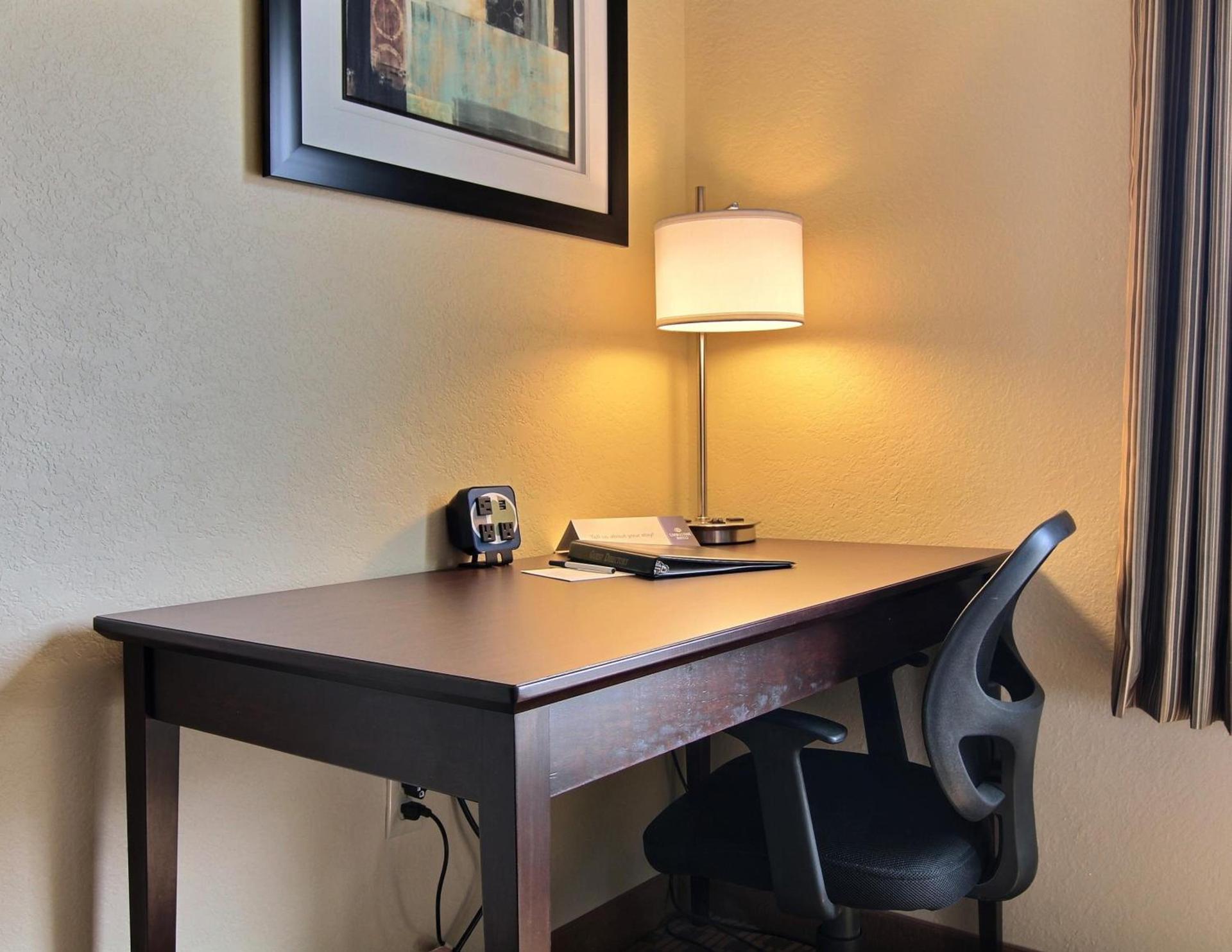 Cobblestone Inn & Suites - Linton photo 45