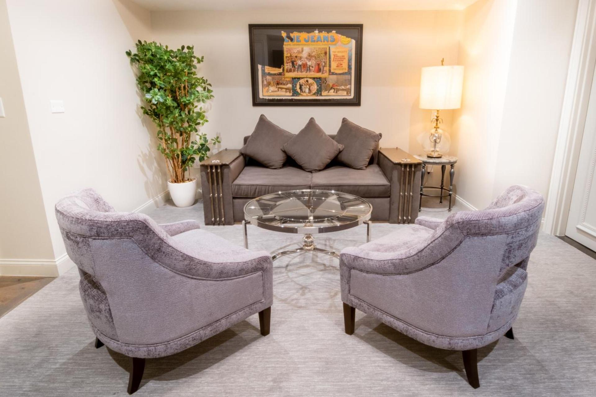 The Ivey's Hotel photo 9