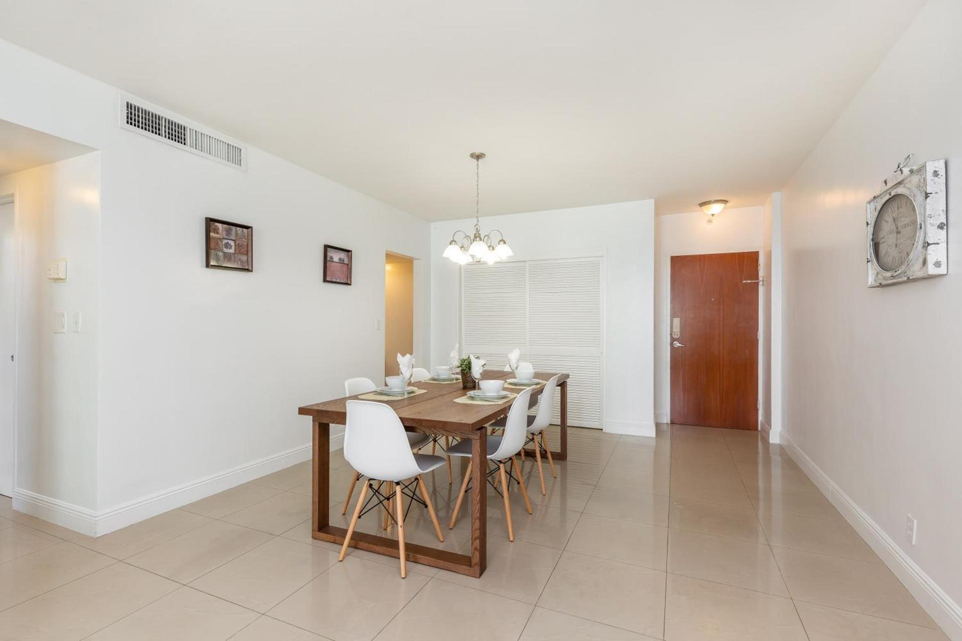 The Tides Ocean Luxury Suites photo 44
