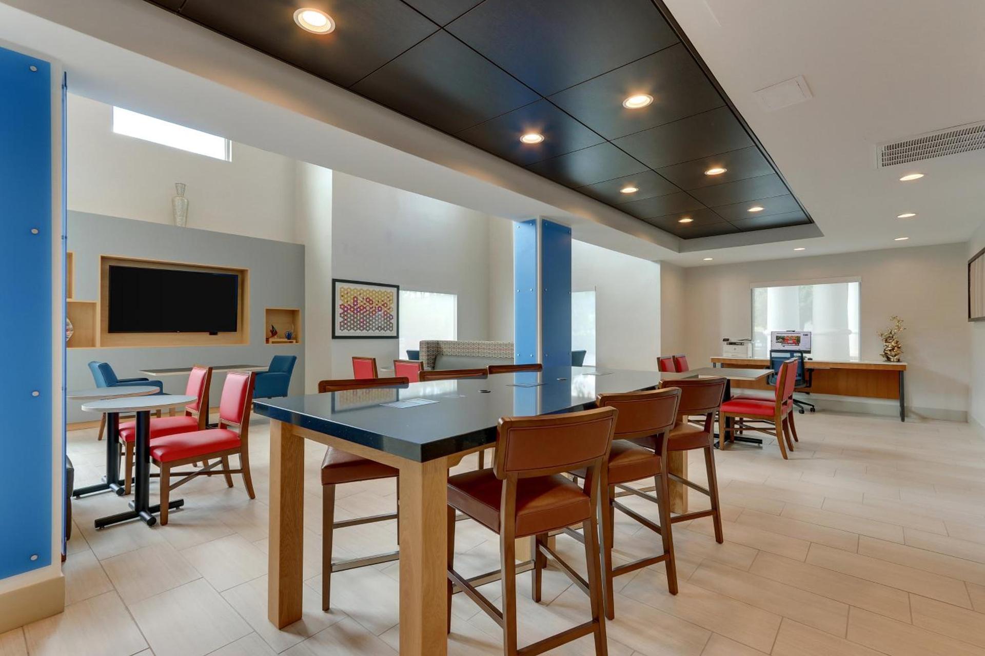 Holiday Inn Express Hotel & Suites Corbin by IHG photo 34