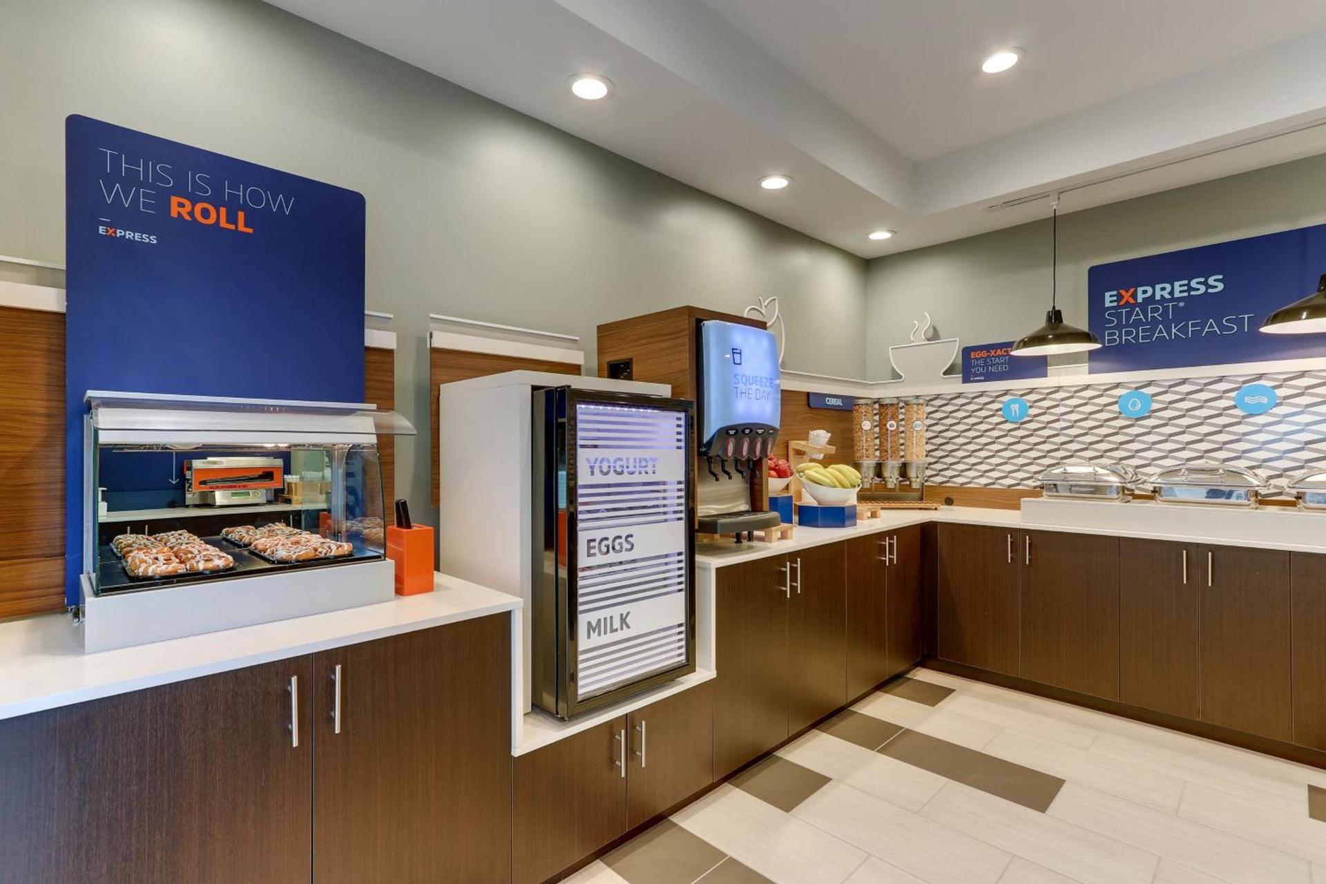 Holiday Inn Express Hotel & Suites Corbin by IHG photo 39