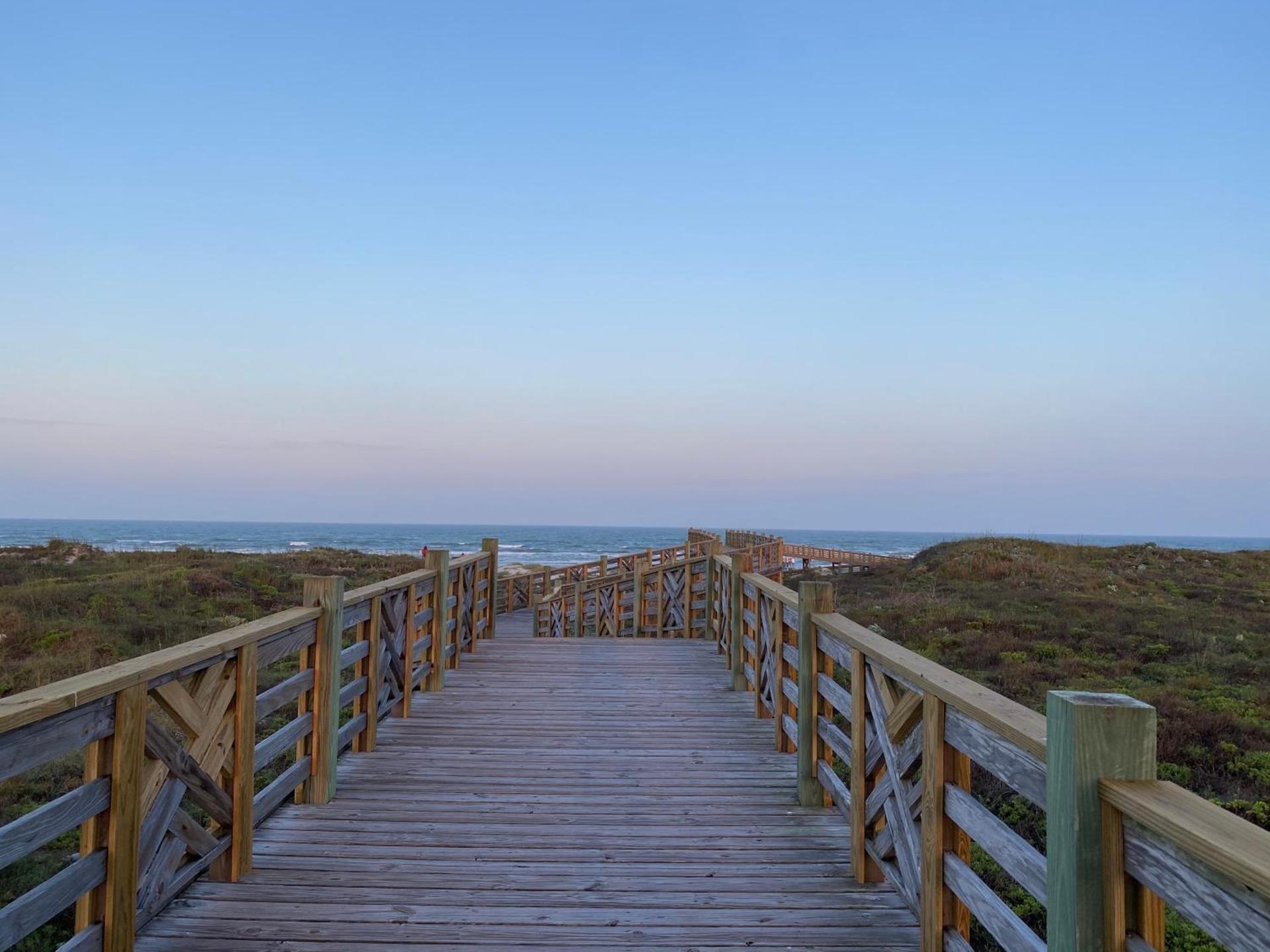 Lively Beach photo 23