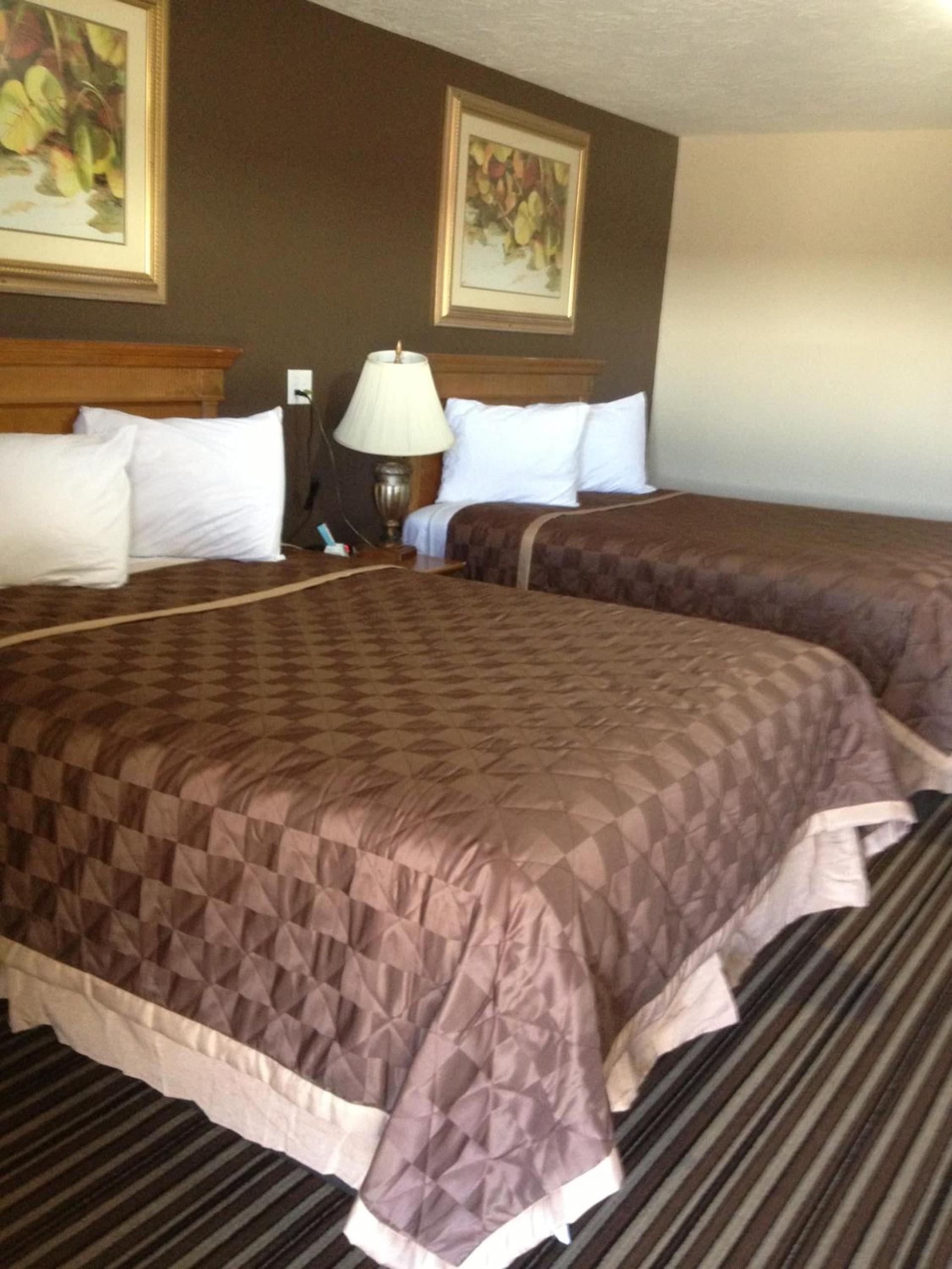 Executive Inn Snyder photo 30