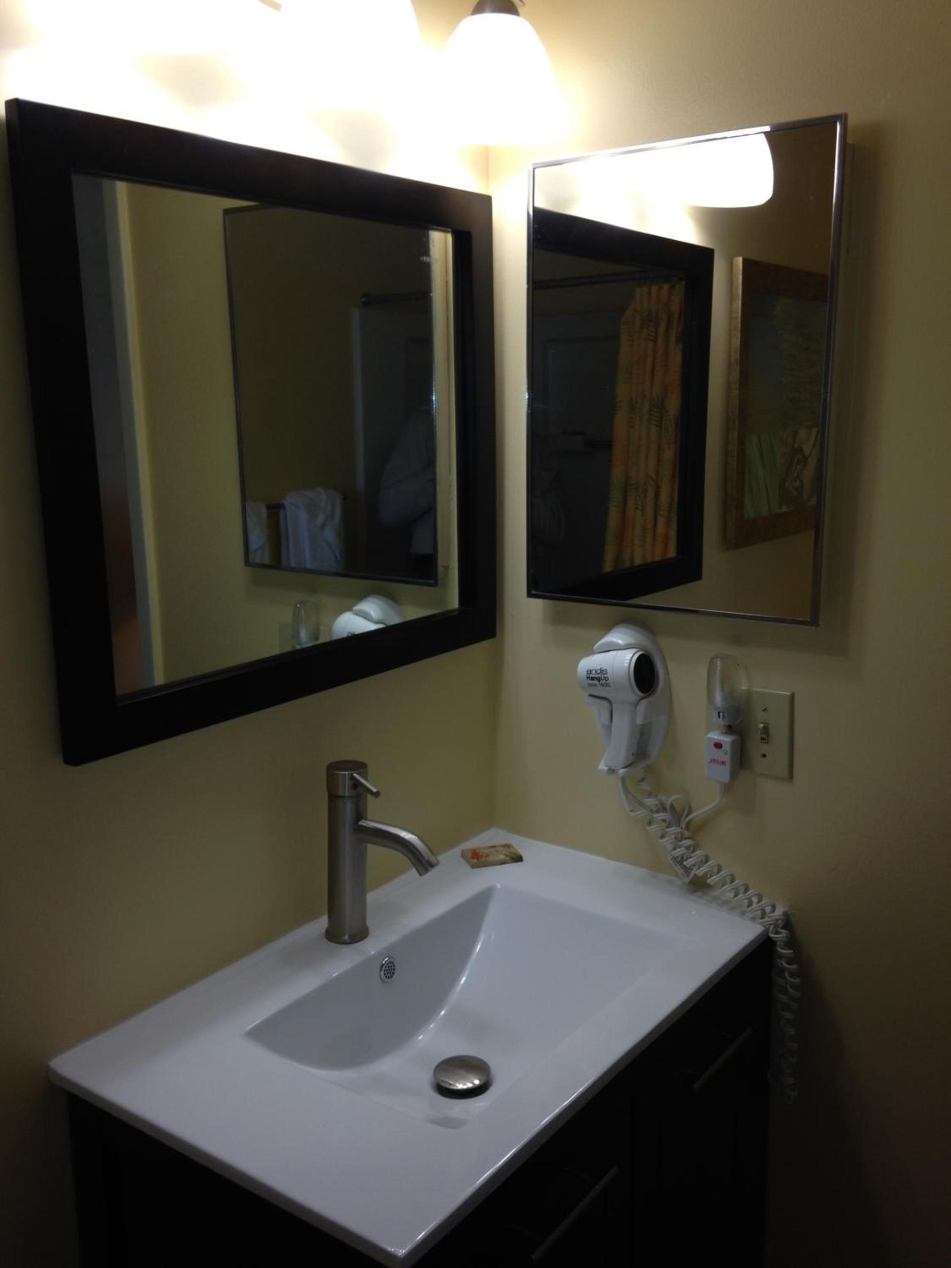 Surfsider Resort - A Timeshare Resort photo 27