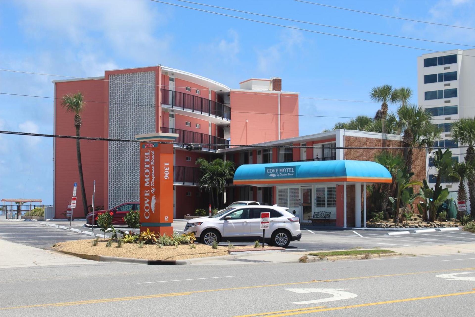 Cove Motel Oceanfront photo 15