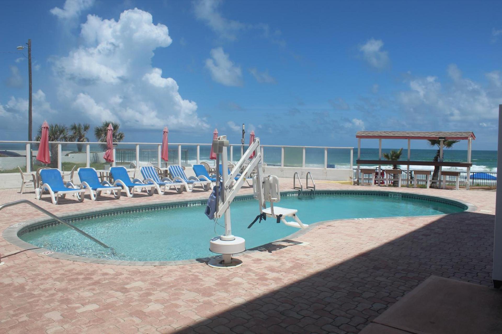 Cove Motel Oceanfront photo 24