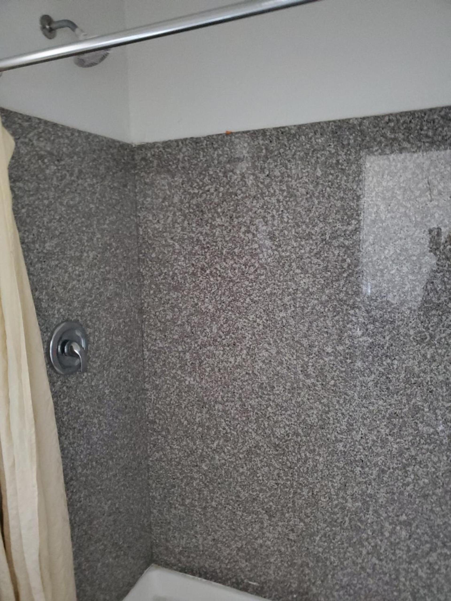 High Desert Inn photo 4
