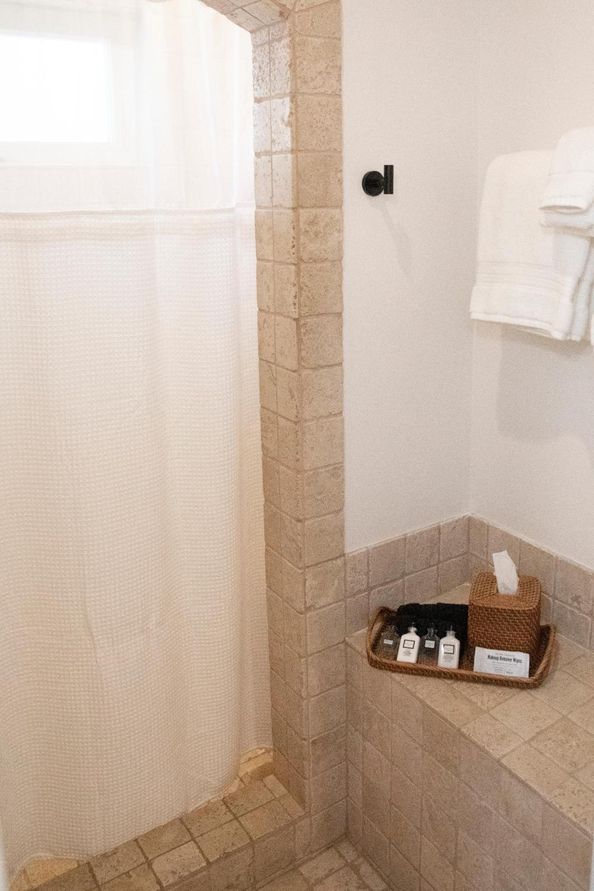 Cottage Inn & Spa photo 13