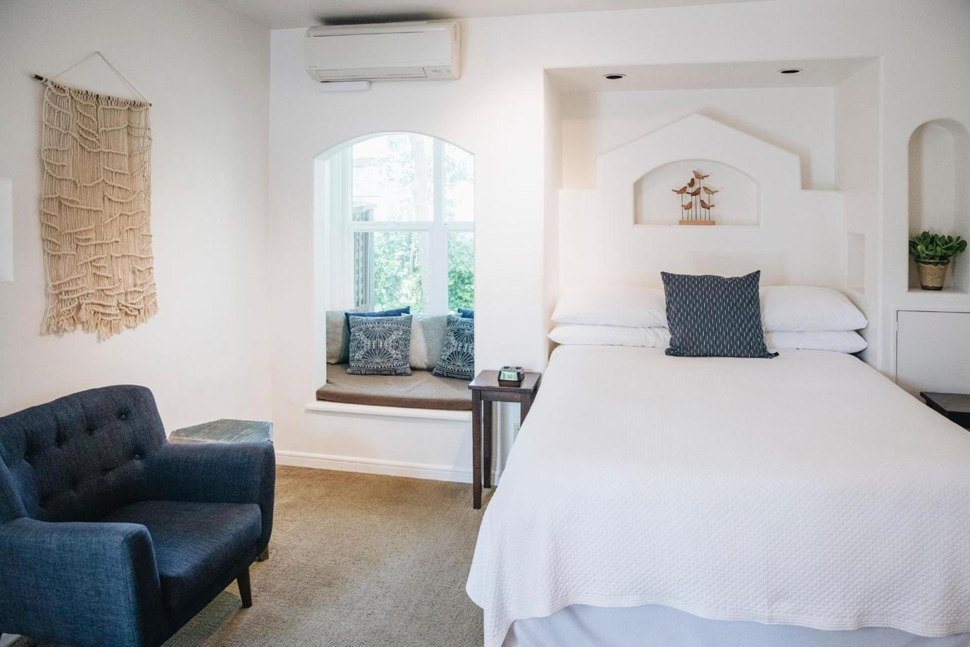 Cottage Inn & Spa photo 37