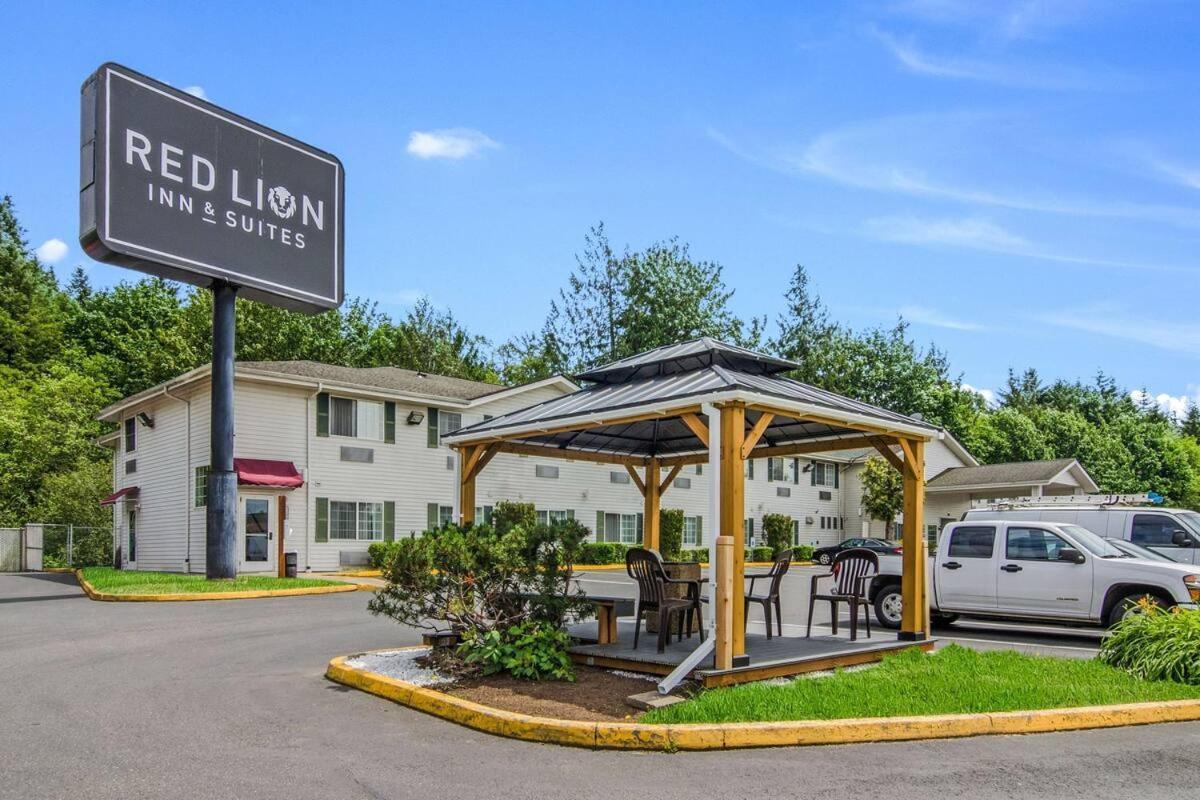 Quality Inn Port Orchard photo 18