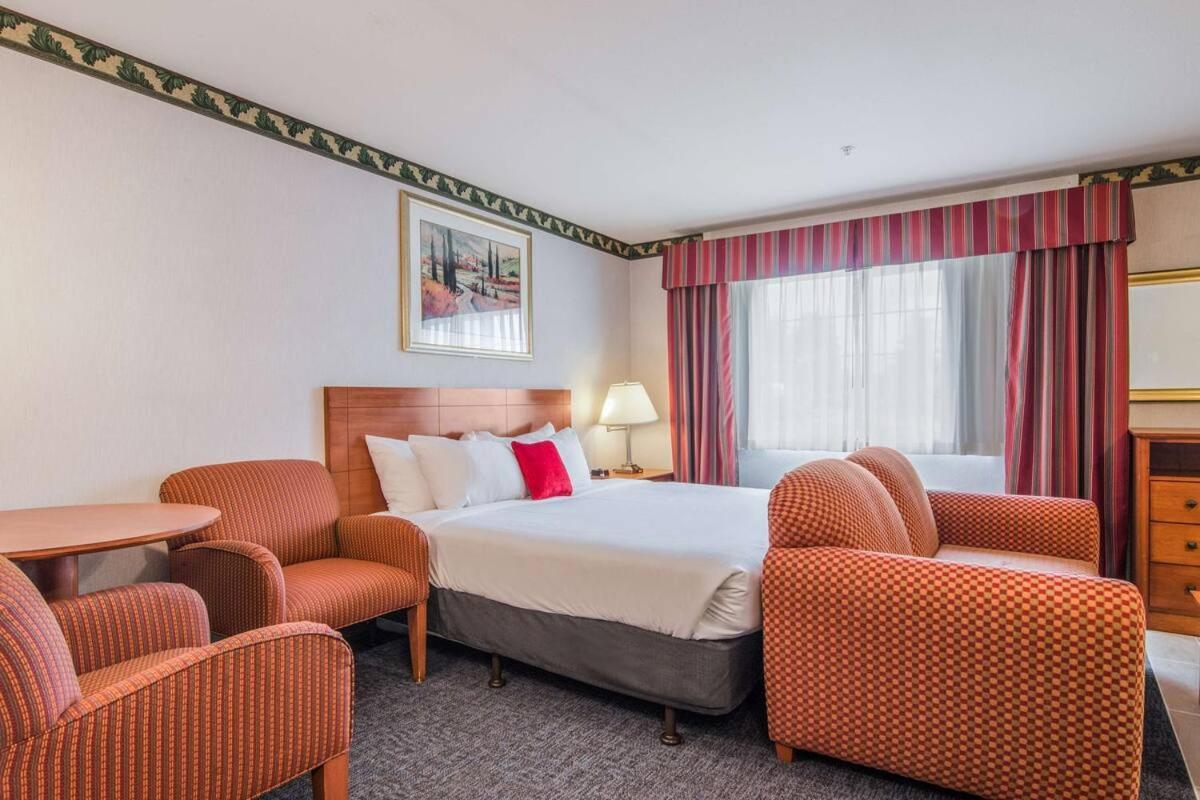 Quality Inn Port Orchard photo 22