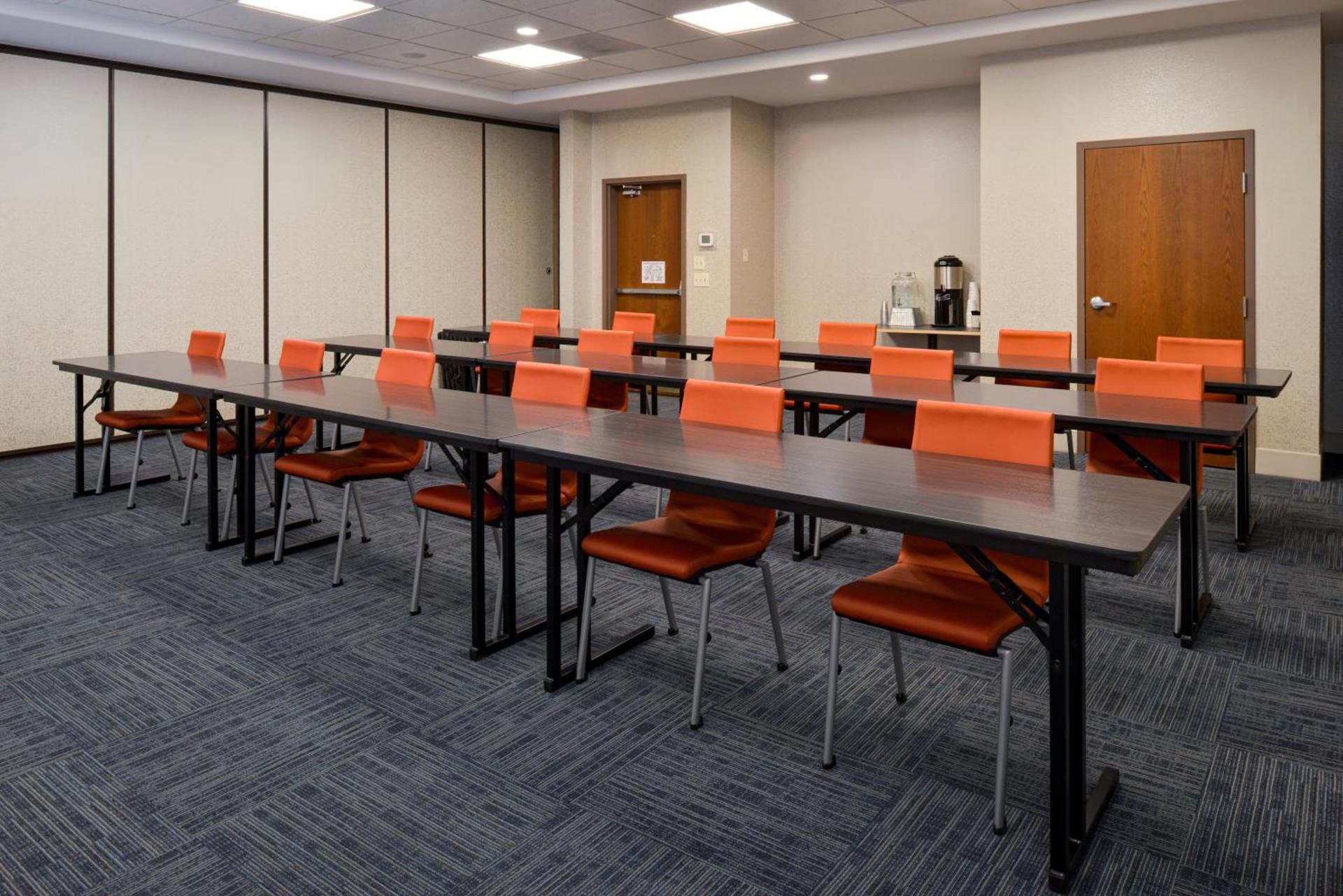 Holiday Inn Express & Suites Pueblo by IHG photo 33