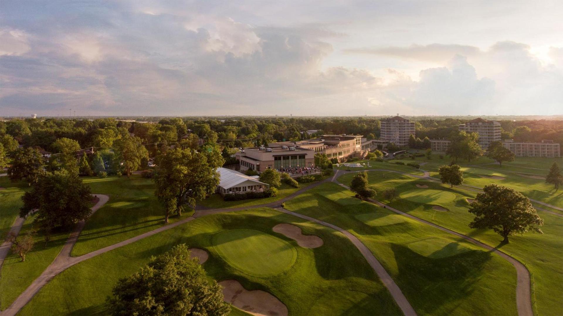 Eaglewood Resort & Spa photo 62