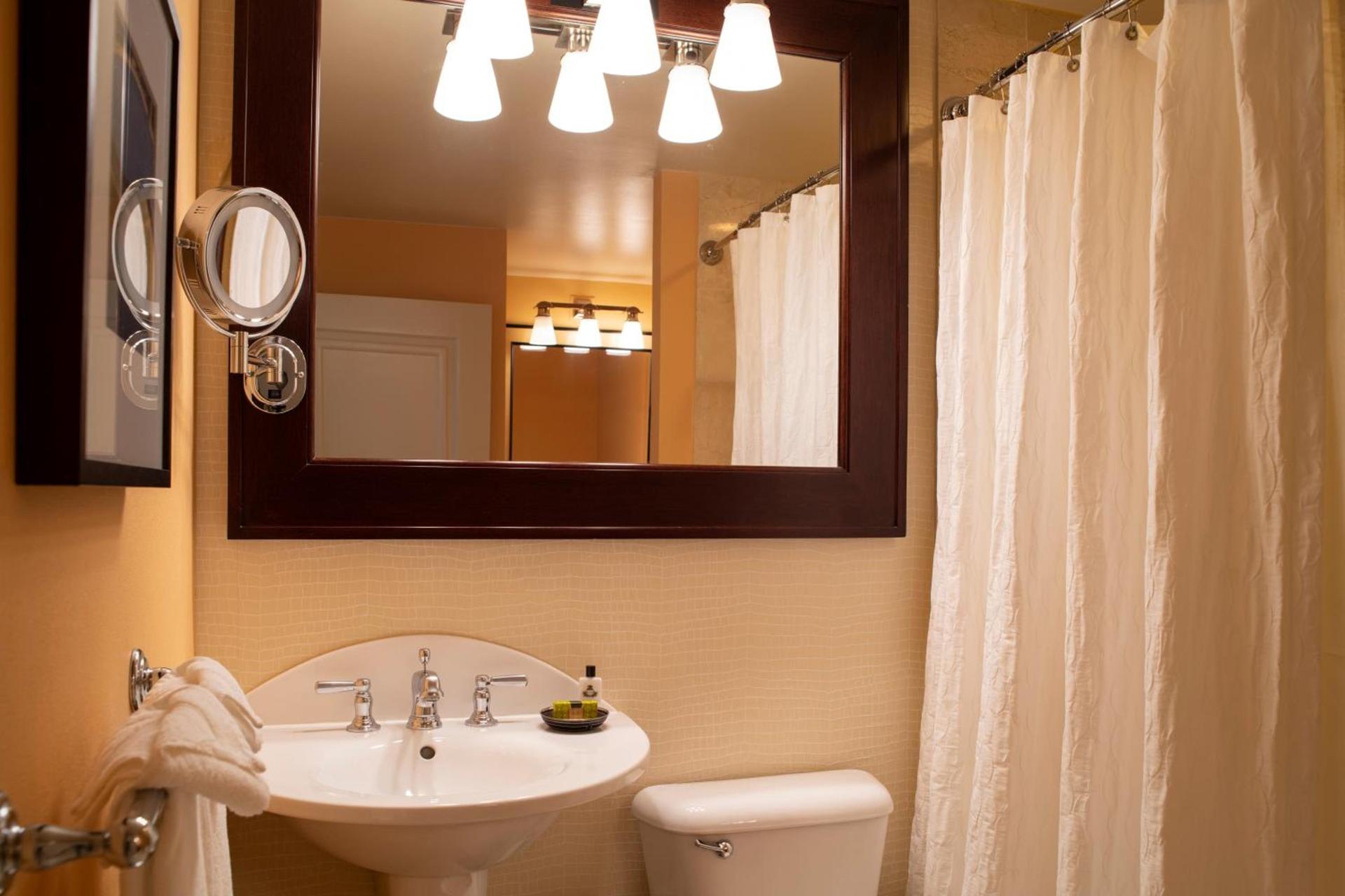The Stephen F Austin Royal Sonesta Hotel photo 12