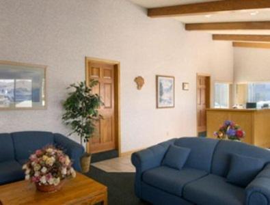 Super 8 by Wyndham Susanville photo 37