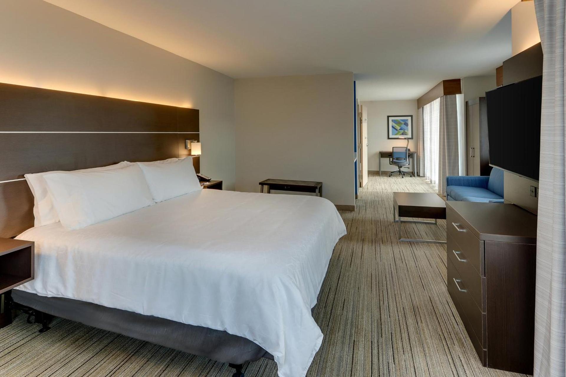 Holiday Inn Express Hotel & Suites Corbin by IHG photo 29