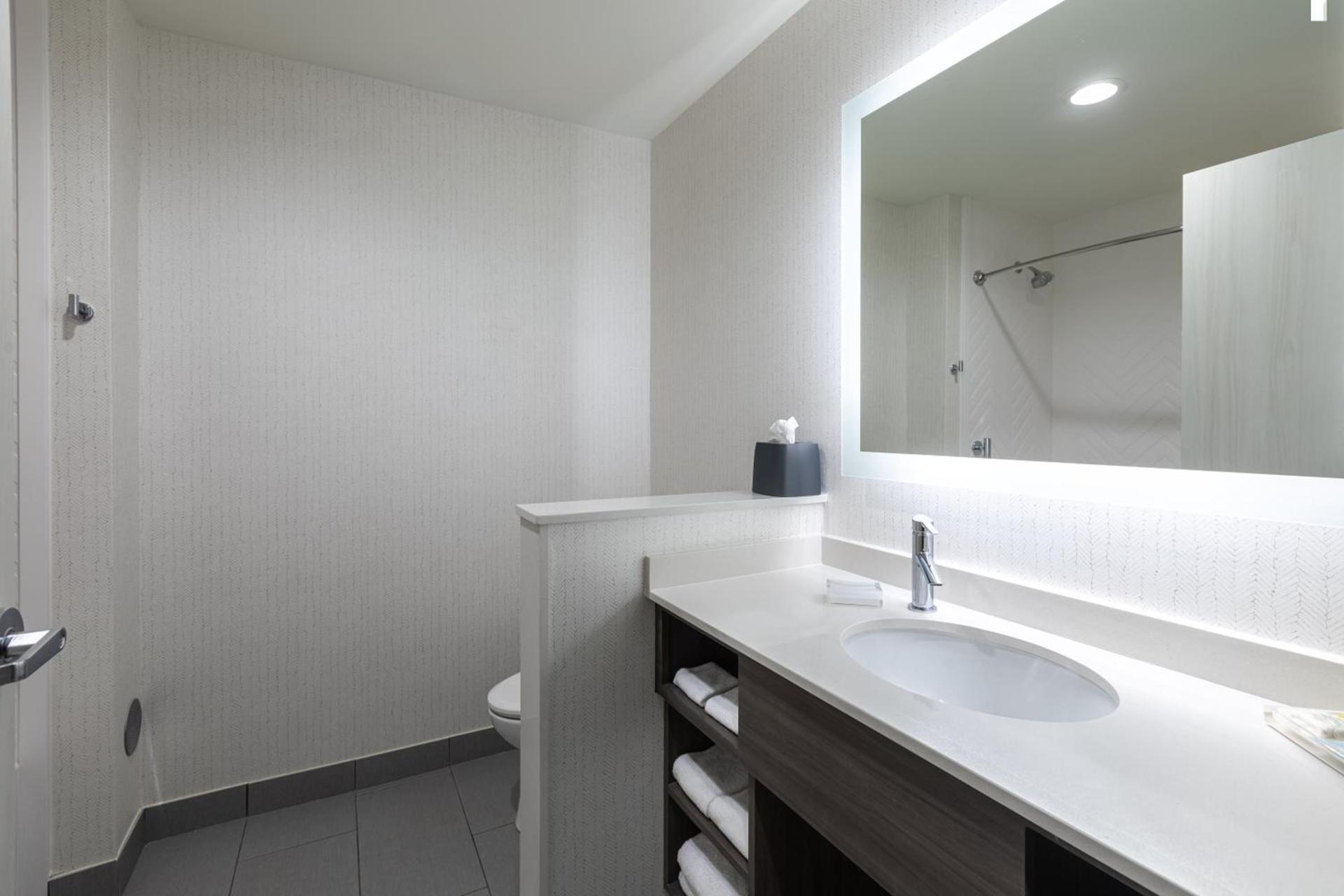 Holiday Inn Greenville - Woodruff Road by IHG photo 34