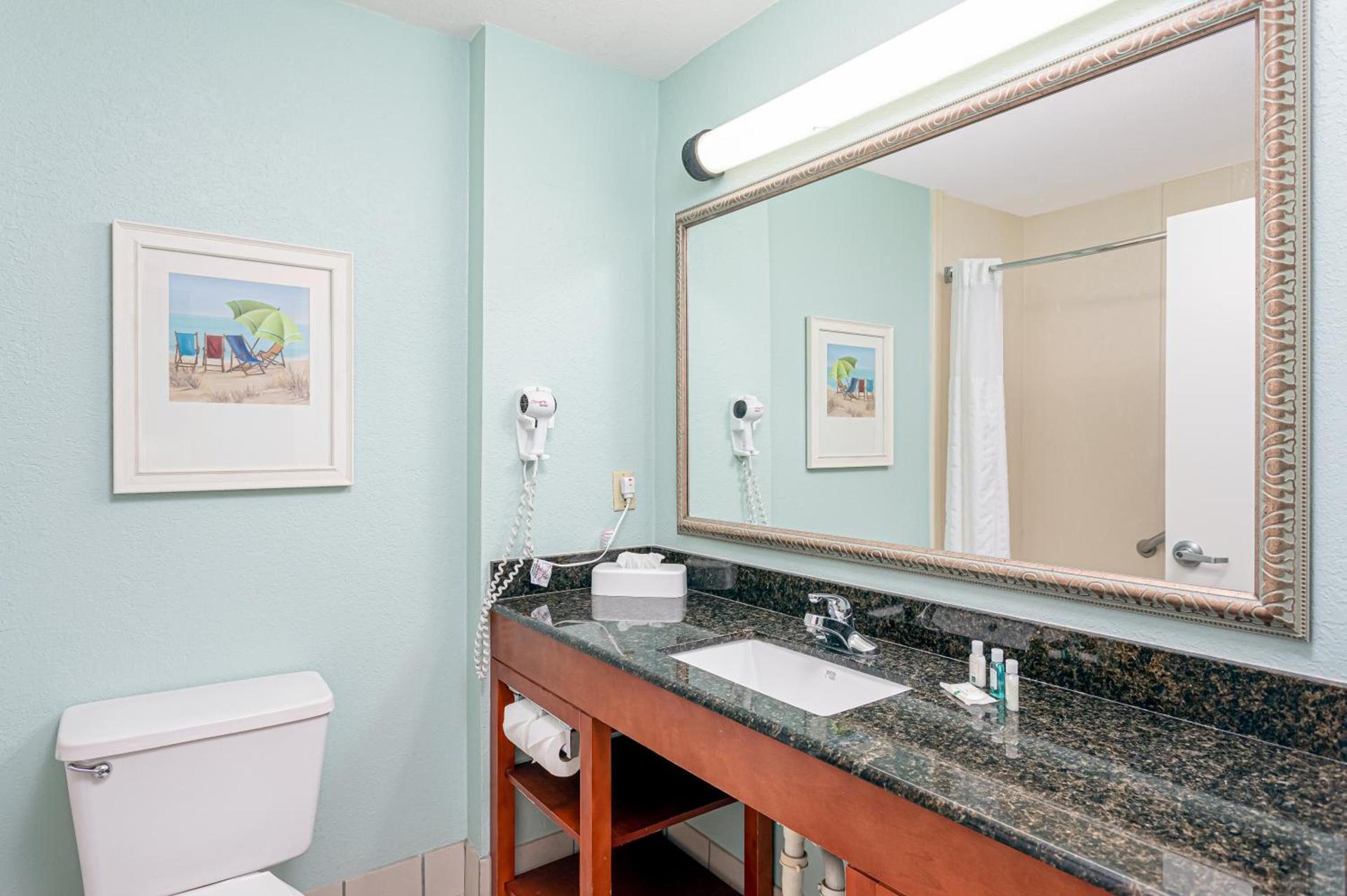 Beachside Hotel & Suites Cocoa Beach - Port Canaveral photo 11