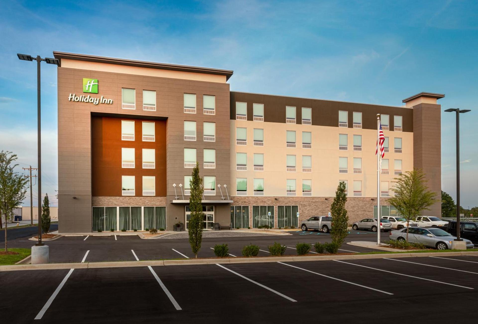 Holiday Inn Greenville - Woodruff Road by IHG photo 5