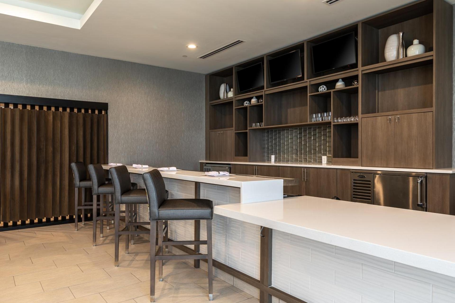 Holiday Inn Greenville - Woodruff Road by IHG photo 10