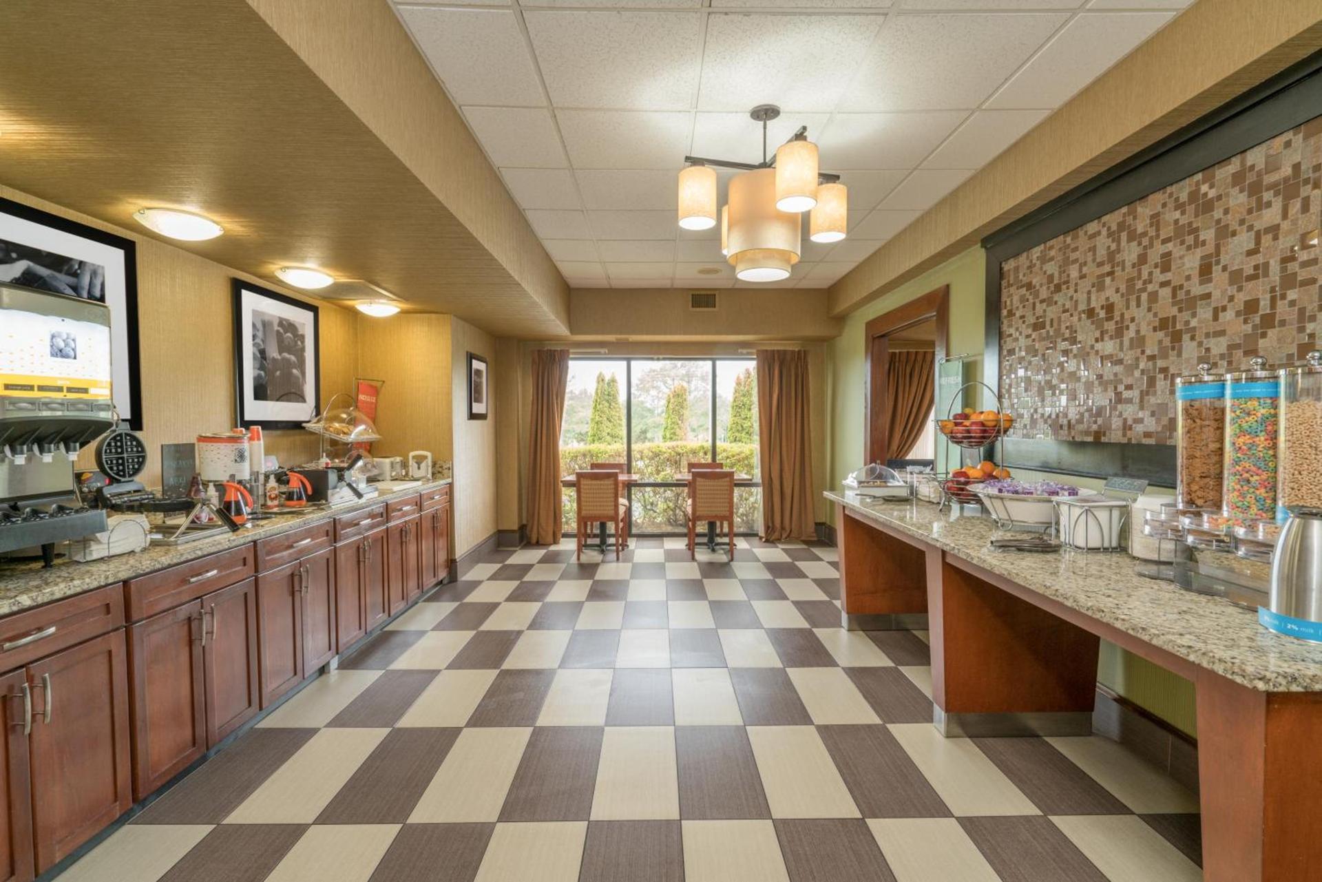 Hamilton Inn Birmingham-Bessemer photo 26