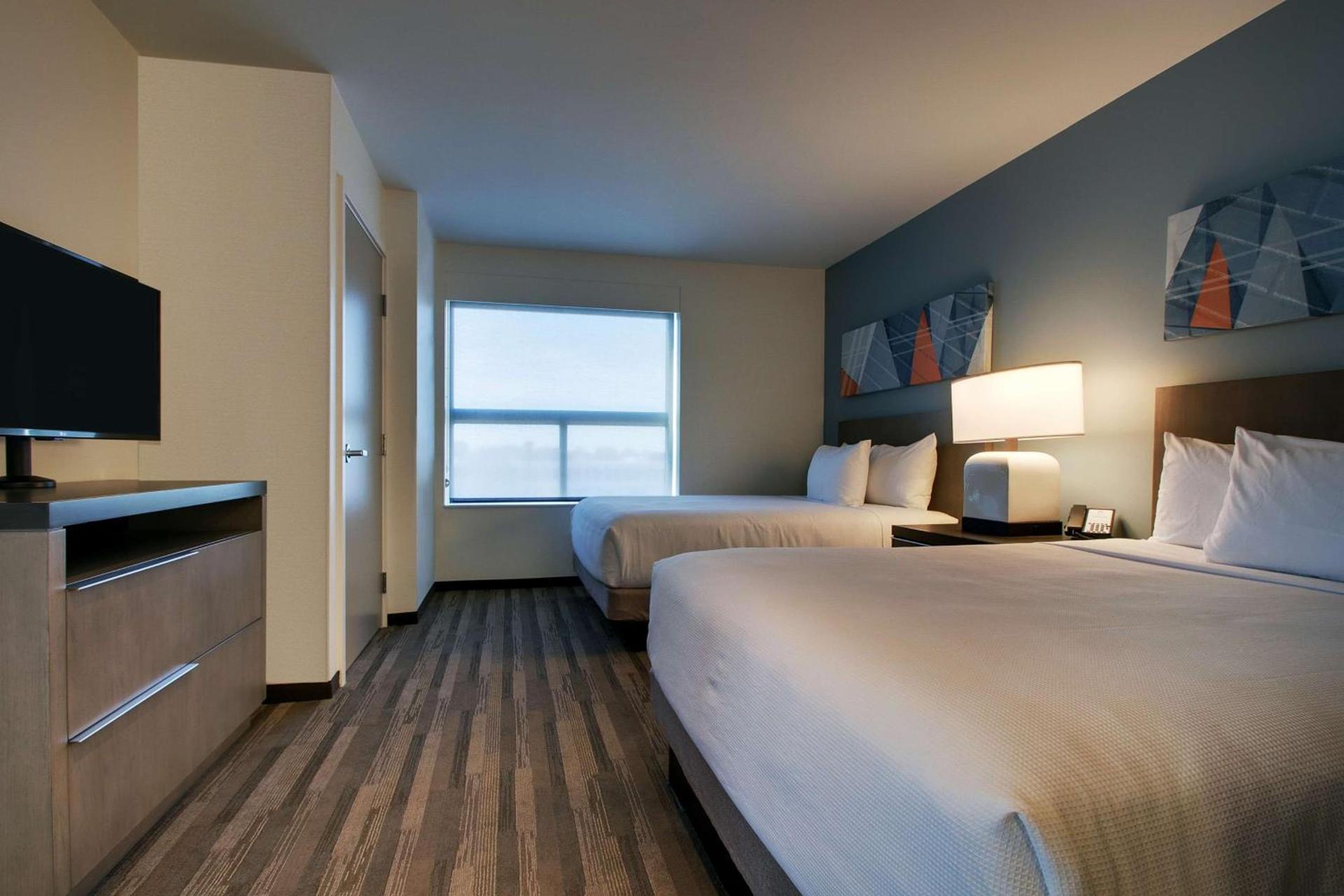 Hyatt House Oak Brook photo 54