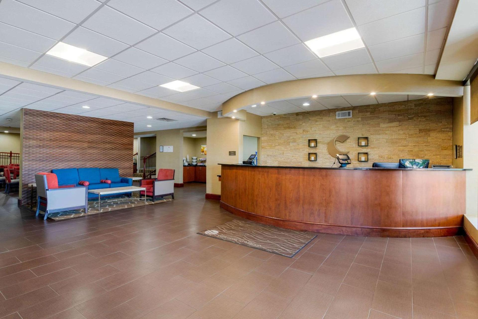 Comfort Inn & Suites Macon West photo 3